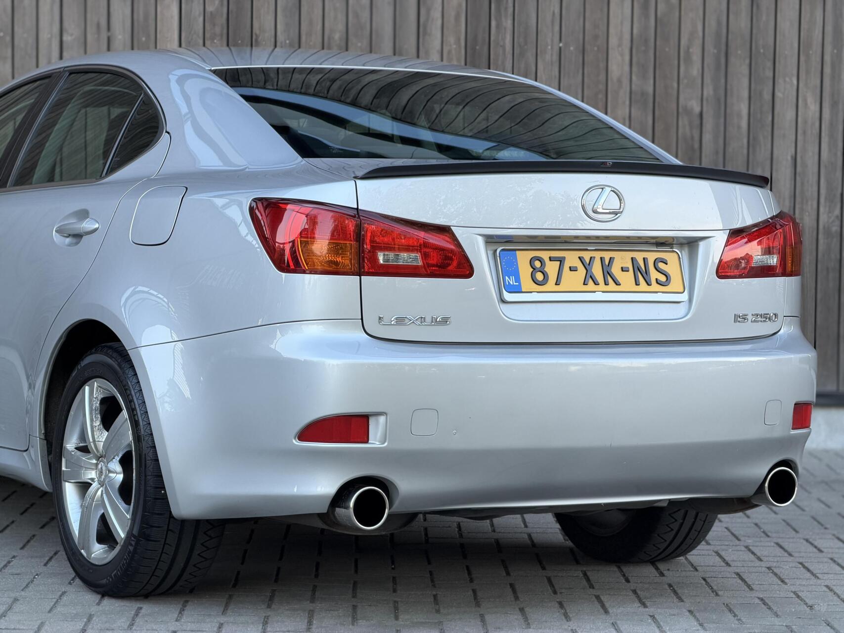 Foto van Lexus Lexus Is250