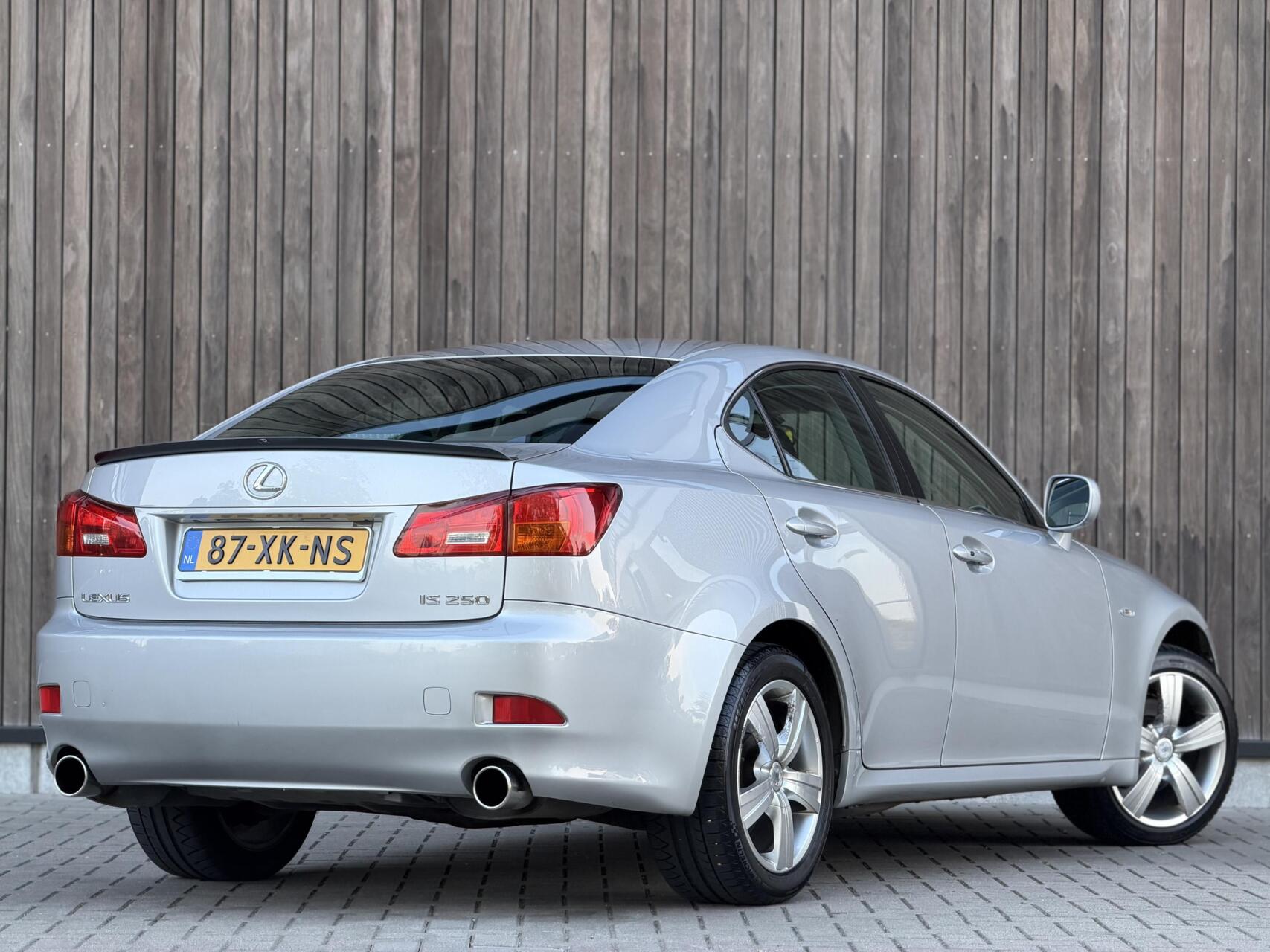 Foto van Lexus Lexus Is250