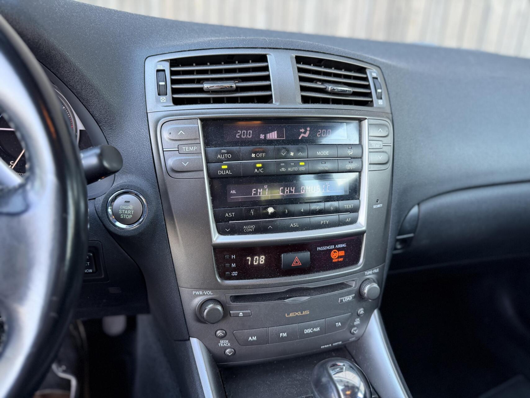 Foto van Lexus Lexus Is250