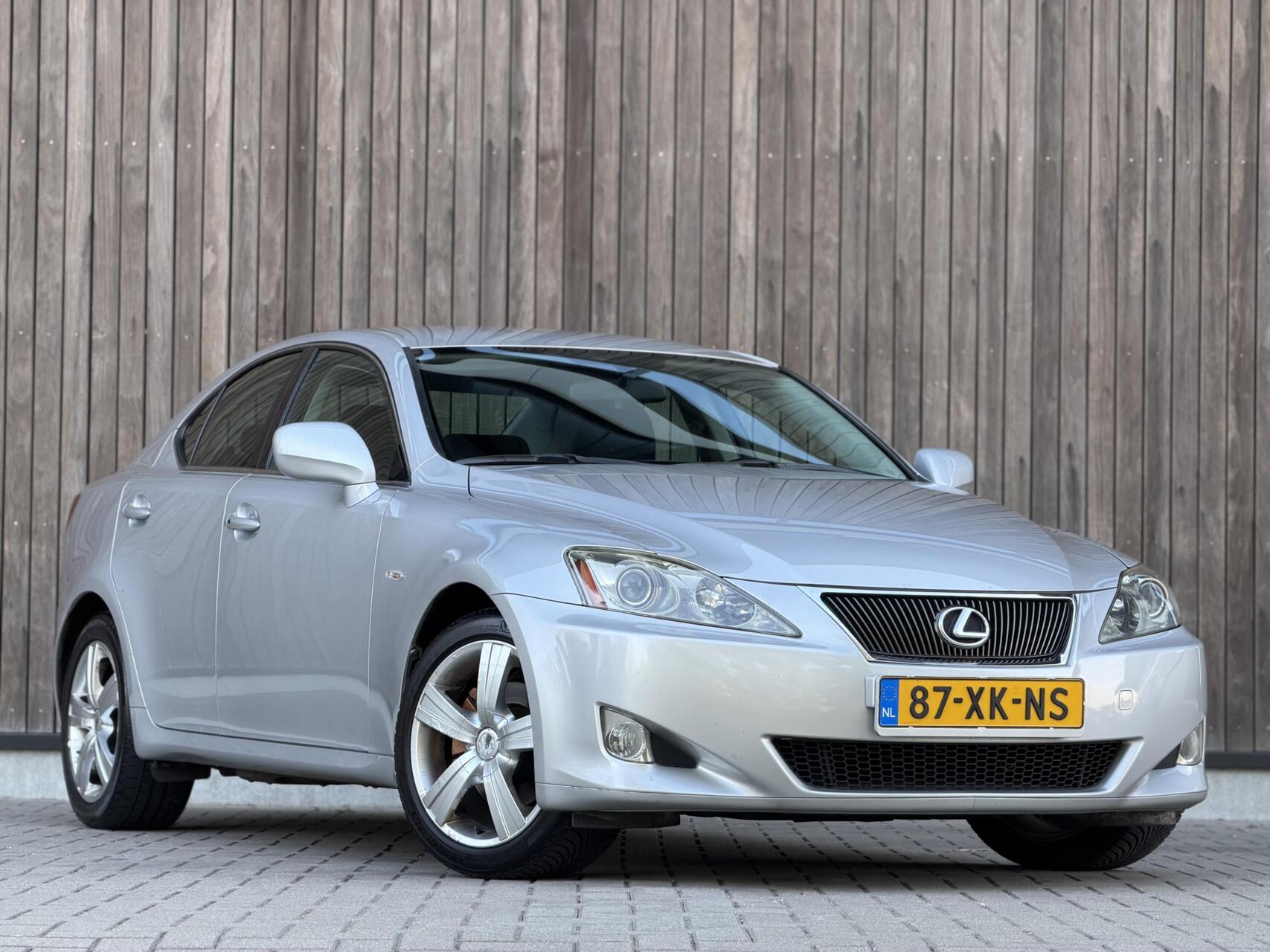 Foto van Lexus Lexus Is250