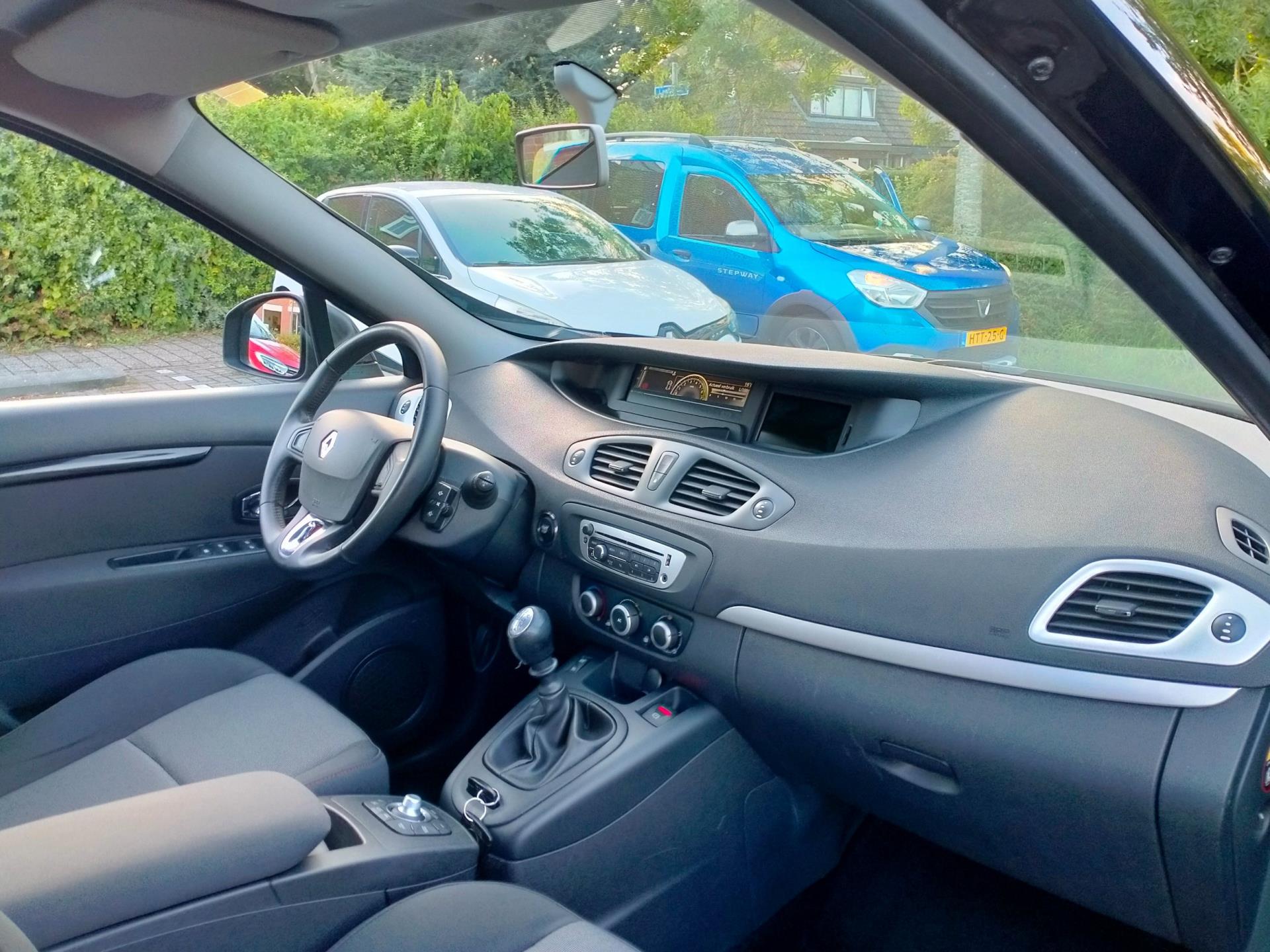 Foto van Renault Scénic