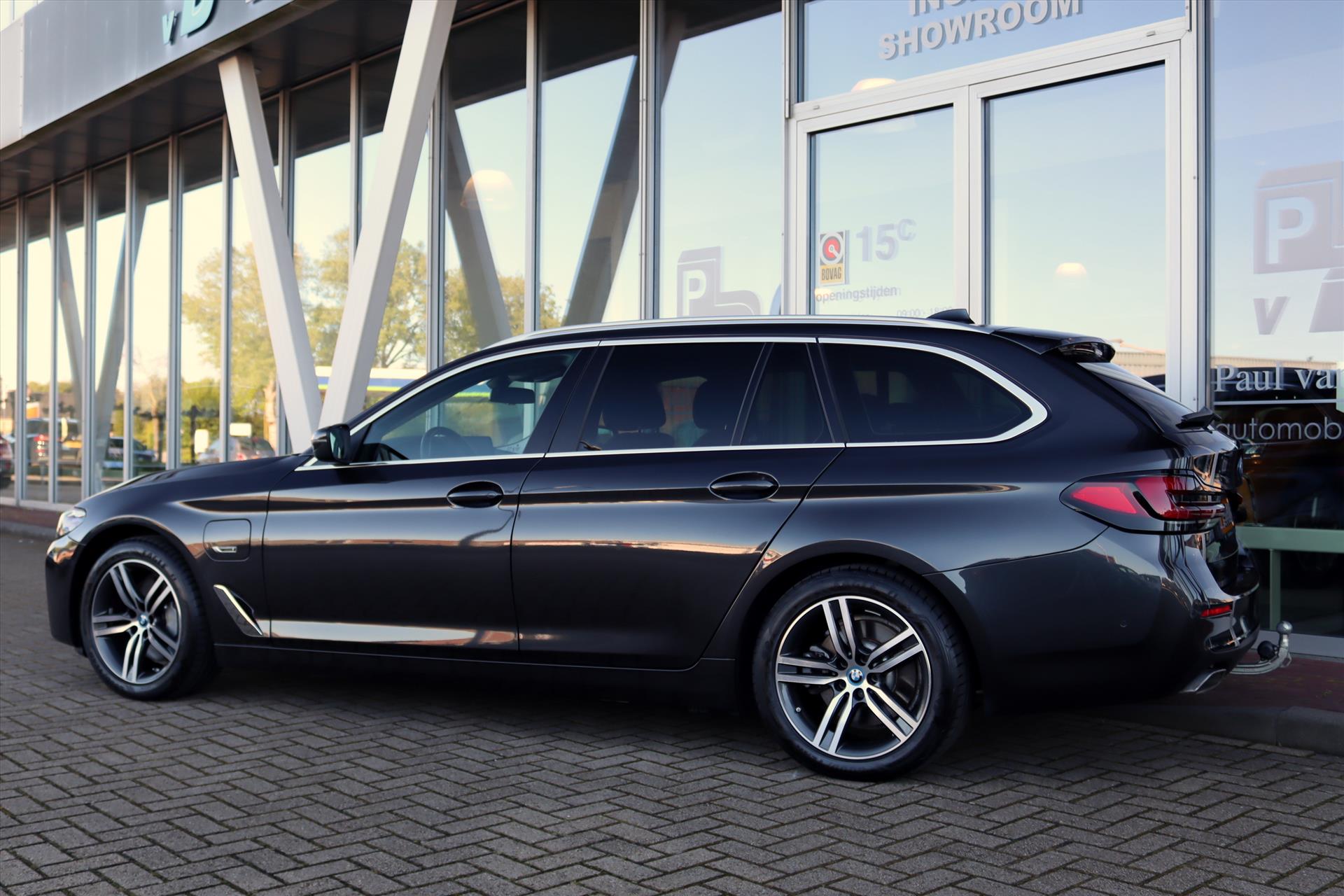 Foto van BMW 530e
