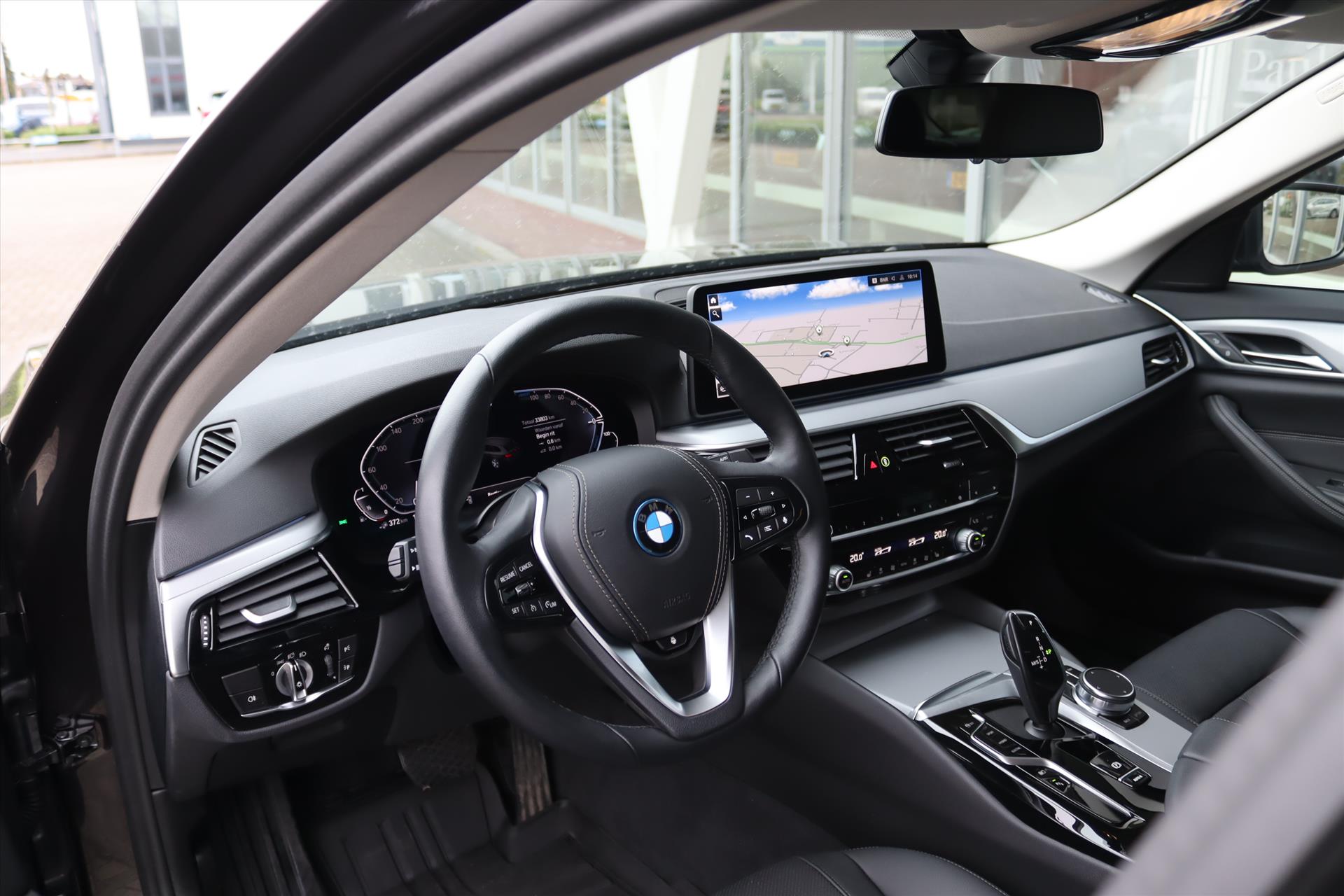 Foto van BMW 530e