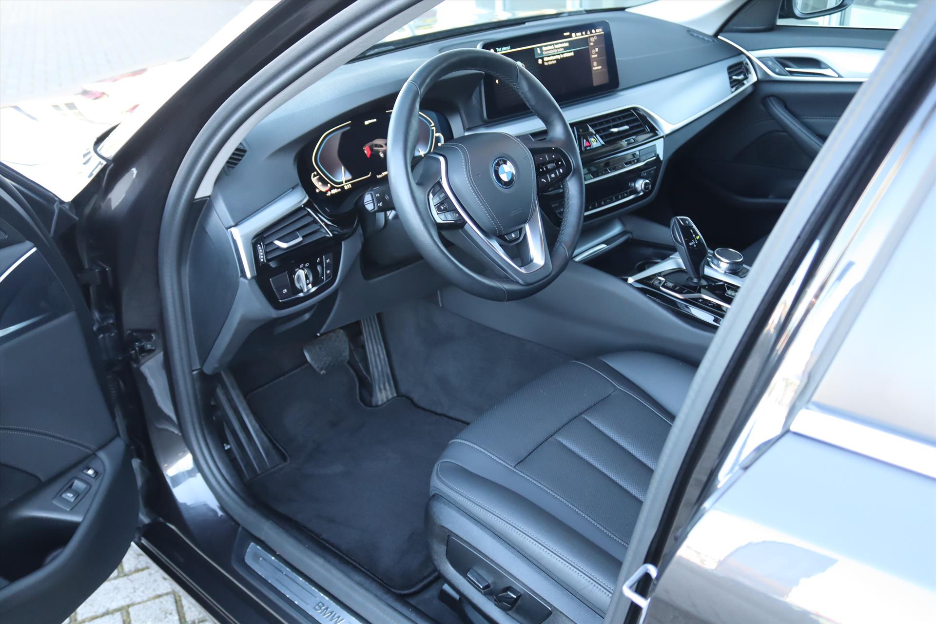 Foto van BMW 530e