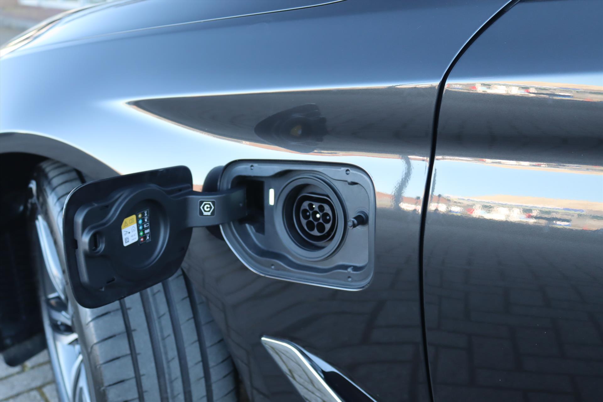 Foto van BMW 530e