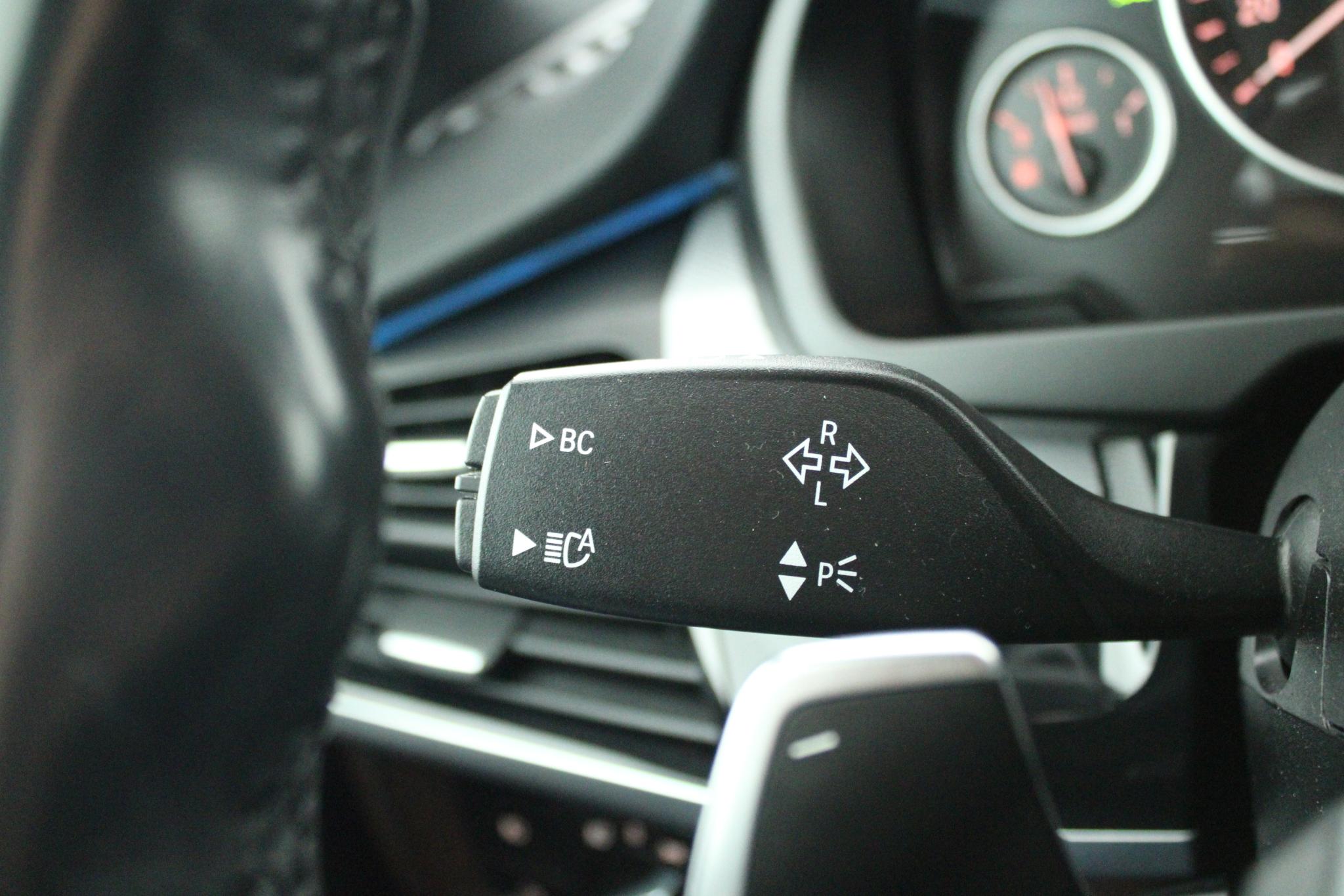 Foto van BMW X5 Xdrive30d