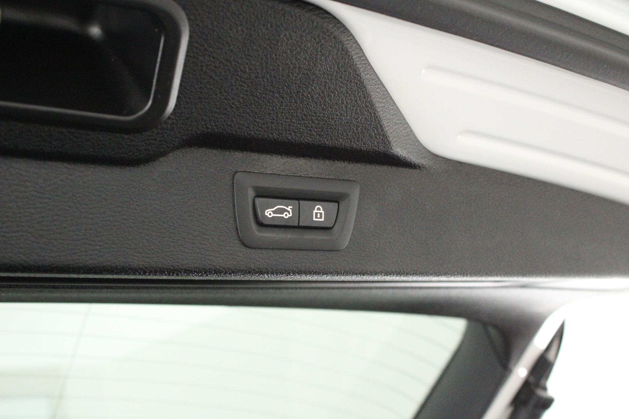 Foto van BMW X5 Xdrive30d