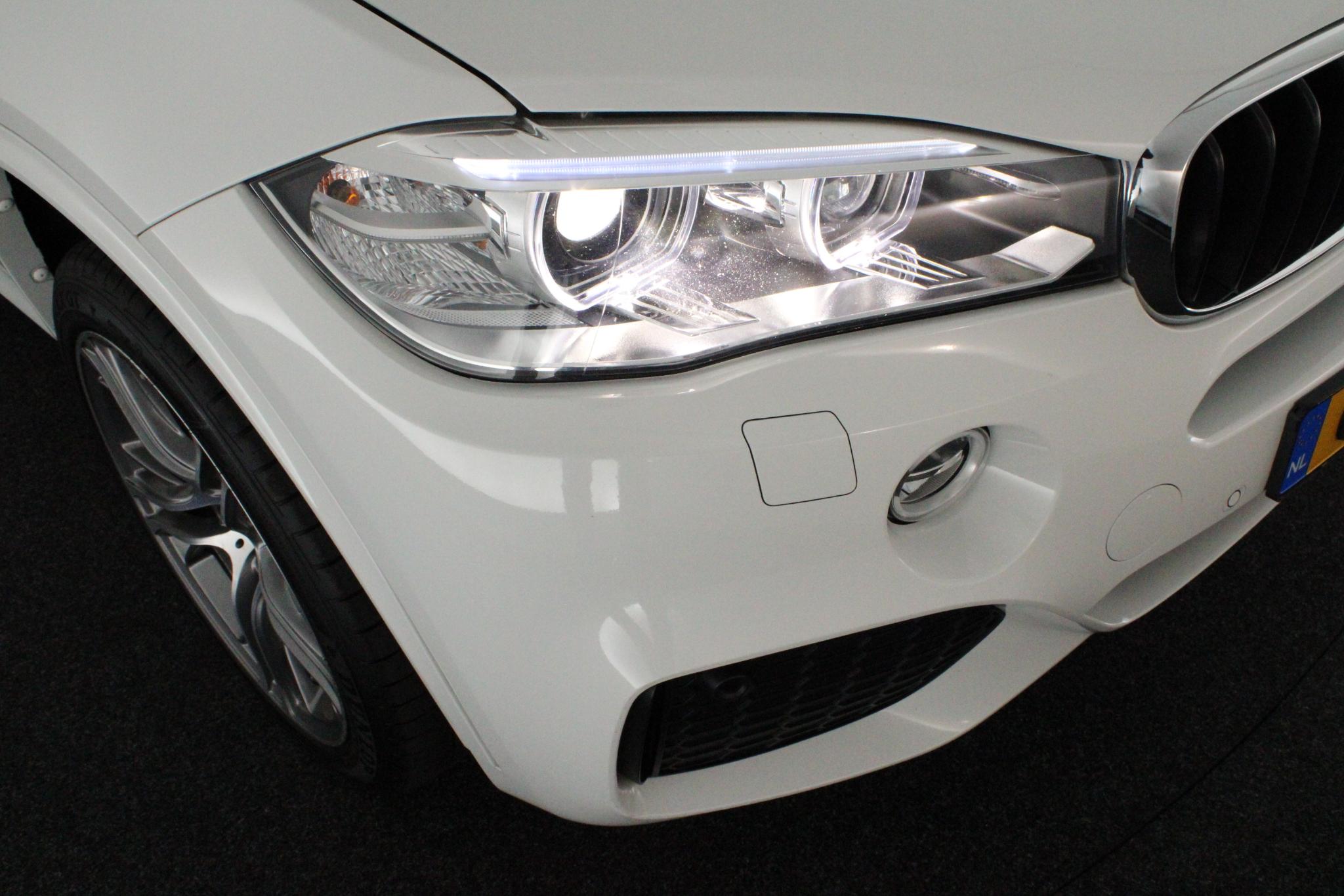 Foto van BMW X5 Xdrive30d