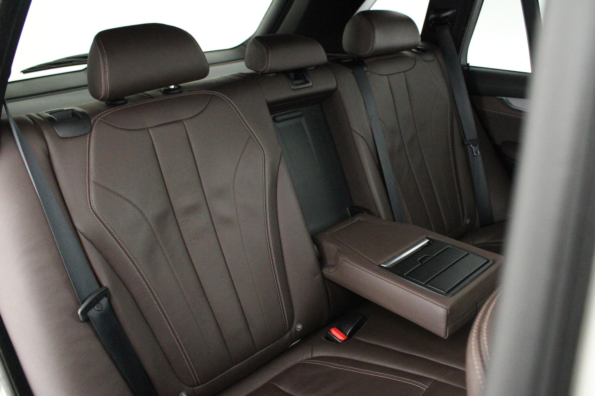 Foto van BMW X5 Xdrive30d