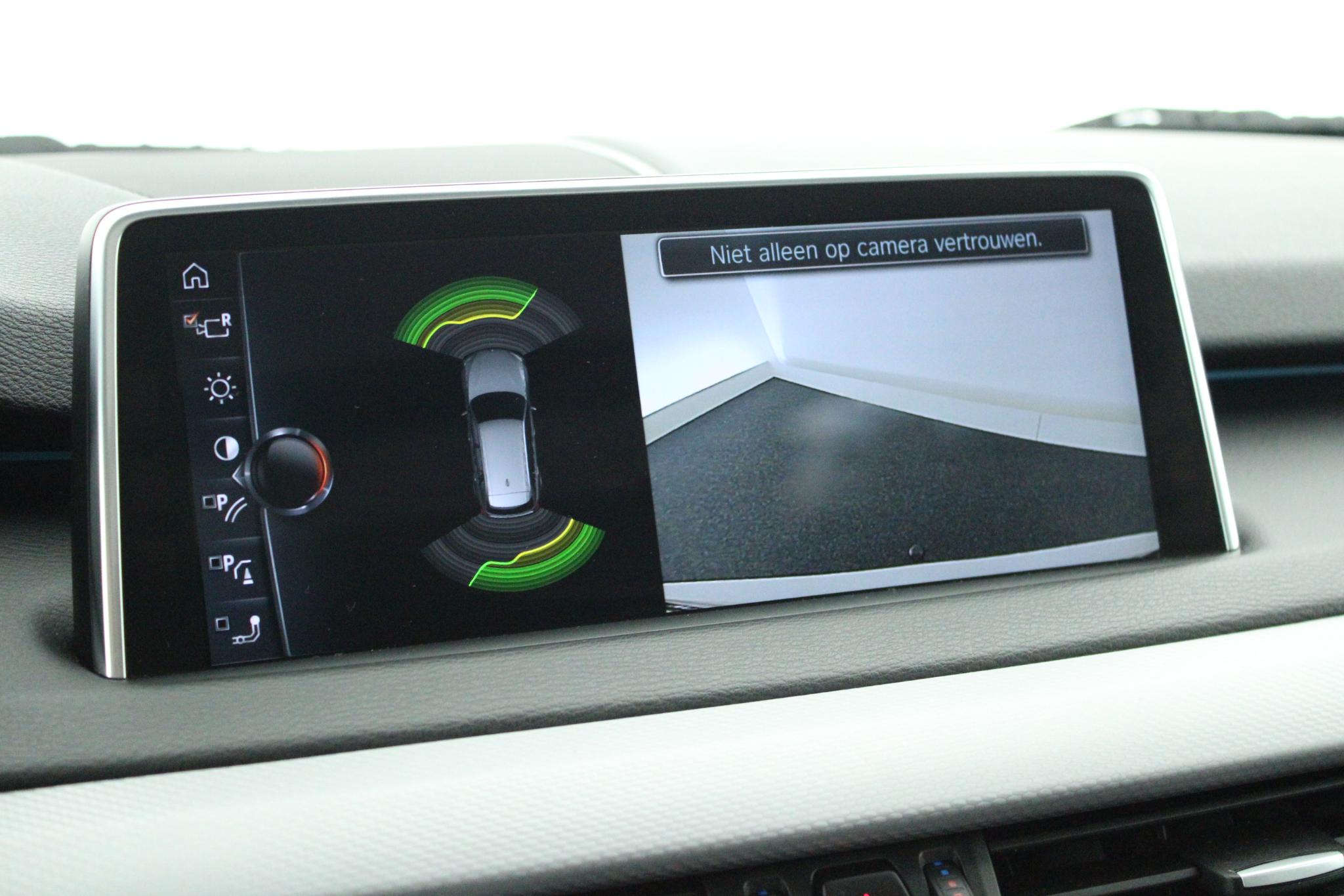 Foto van BMW X5 Xdrive30d