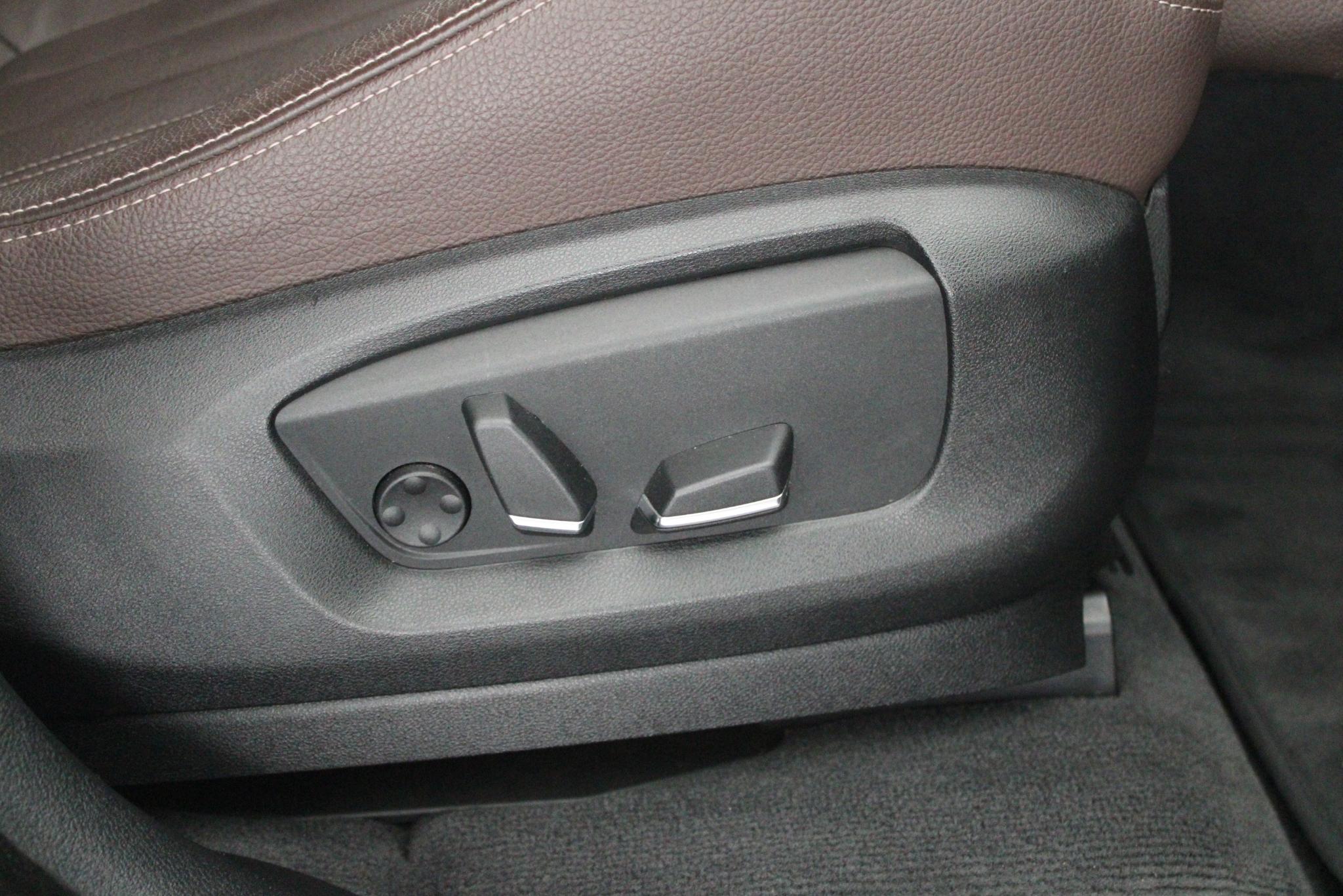 Foto van BMW X5 Xdrive30d