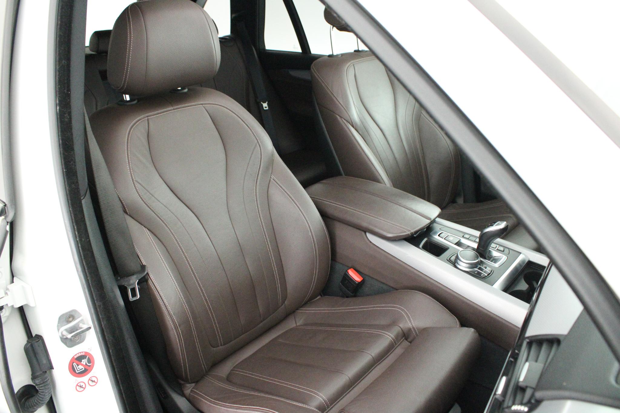 Foto van BMW X5 Xdrive30d
