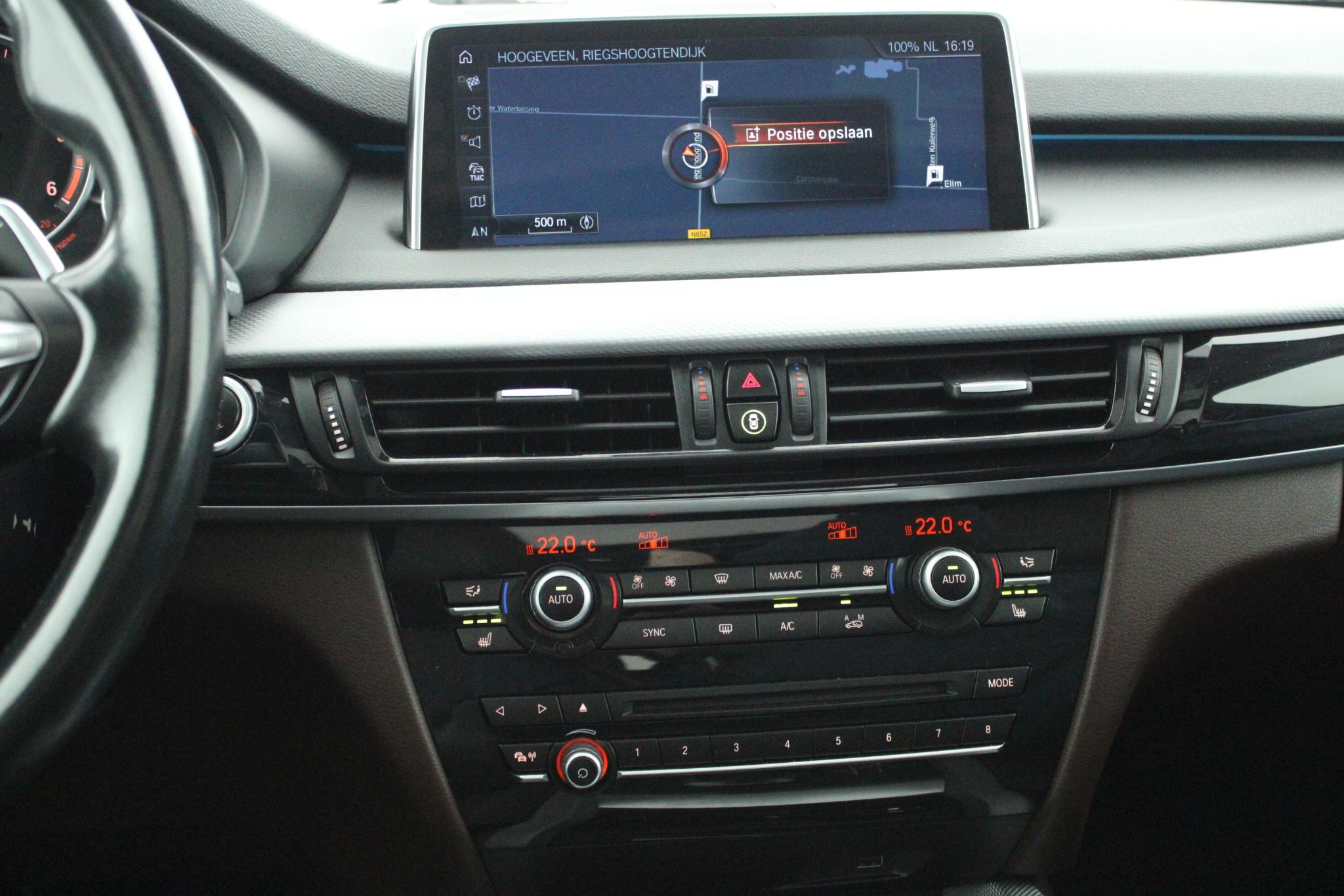 Foto van BMW X5 Xdrive30d
