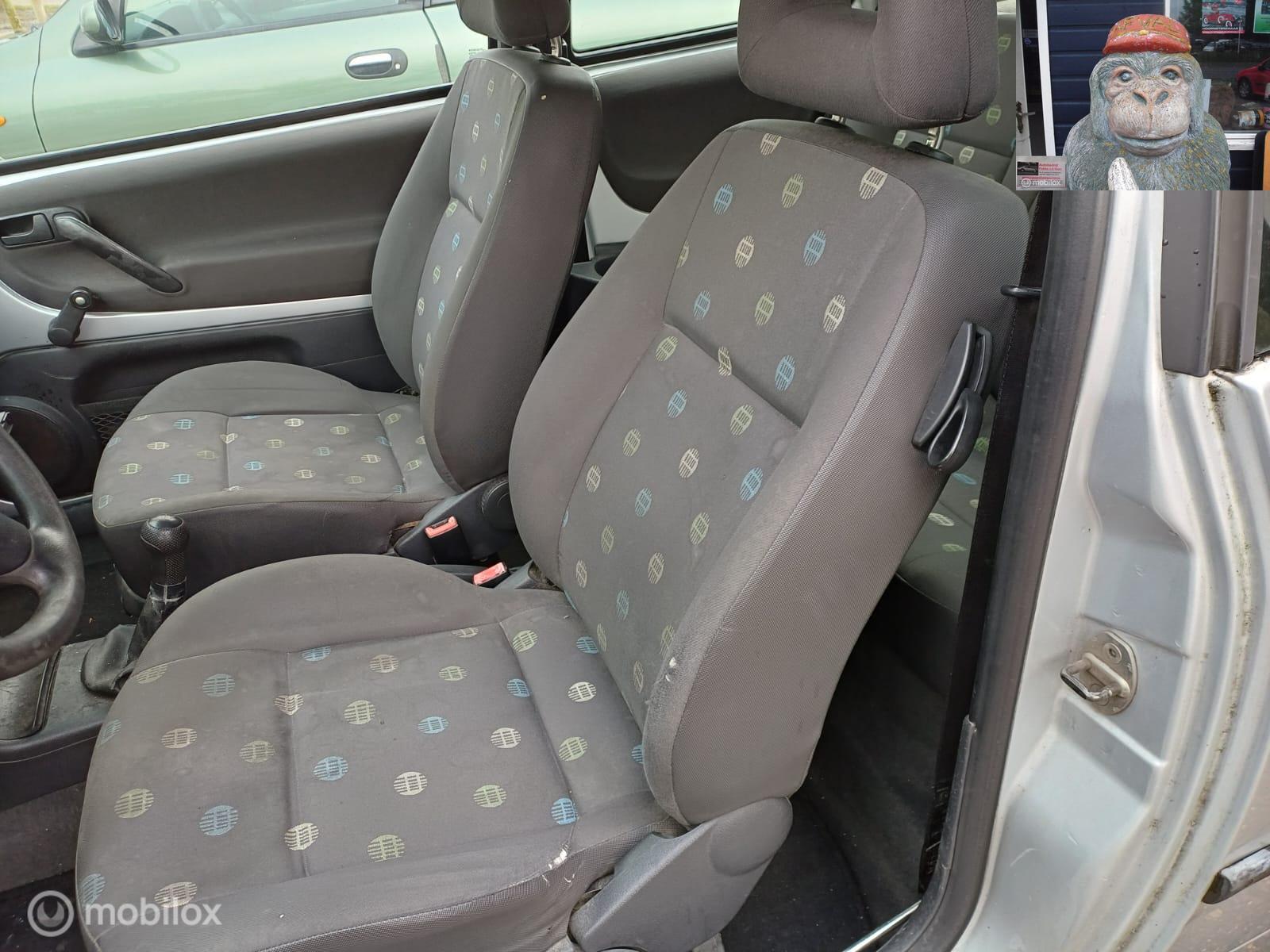 Foto van Volkswagen Lupo