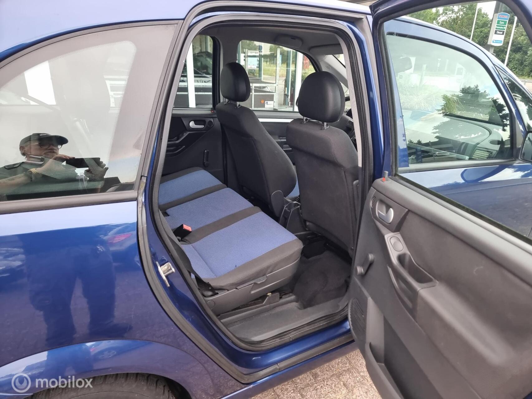 Foto van Opel Meriva-a