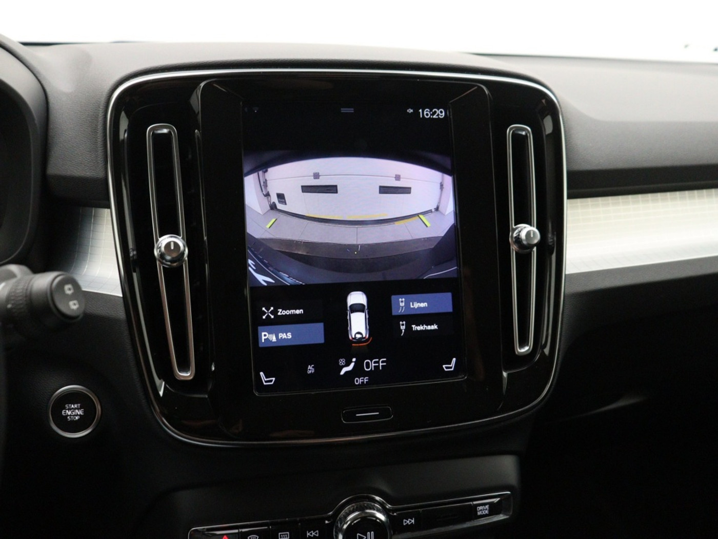 Foto van Volvo XC40