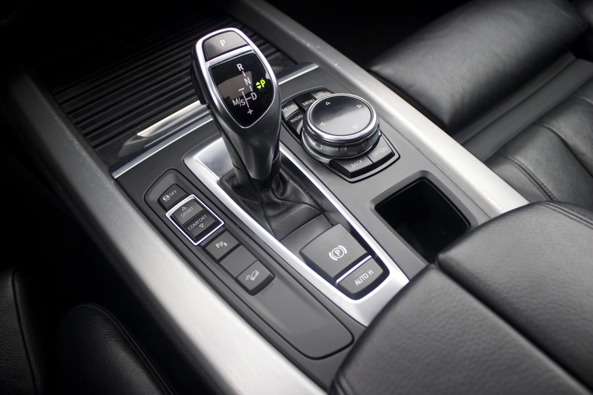 Foto van BMW X5 Xdrive40d