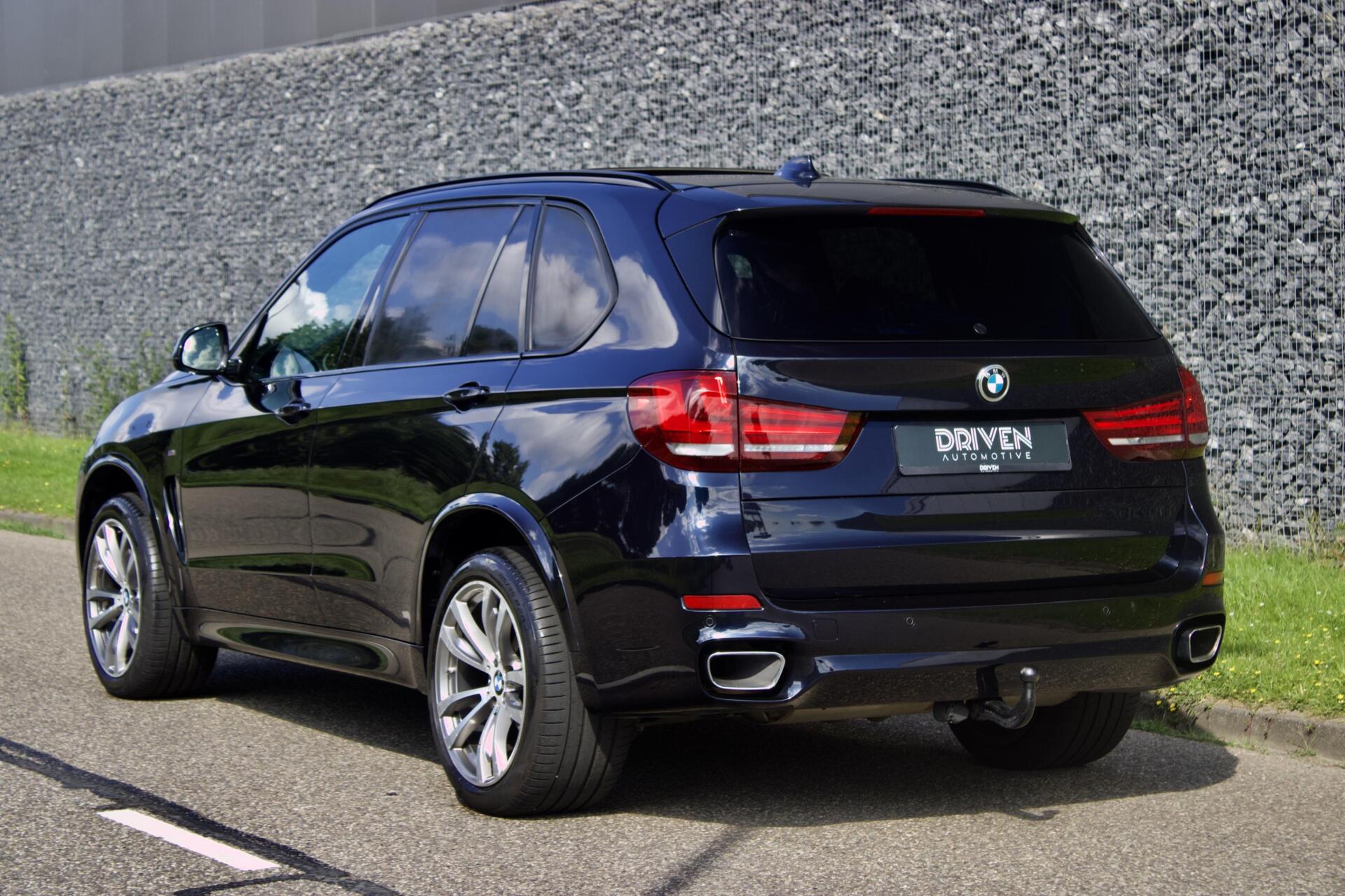 Foto van BMW X5 Xdrive40d