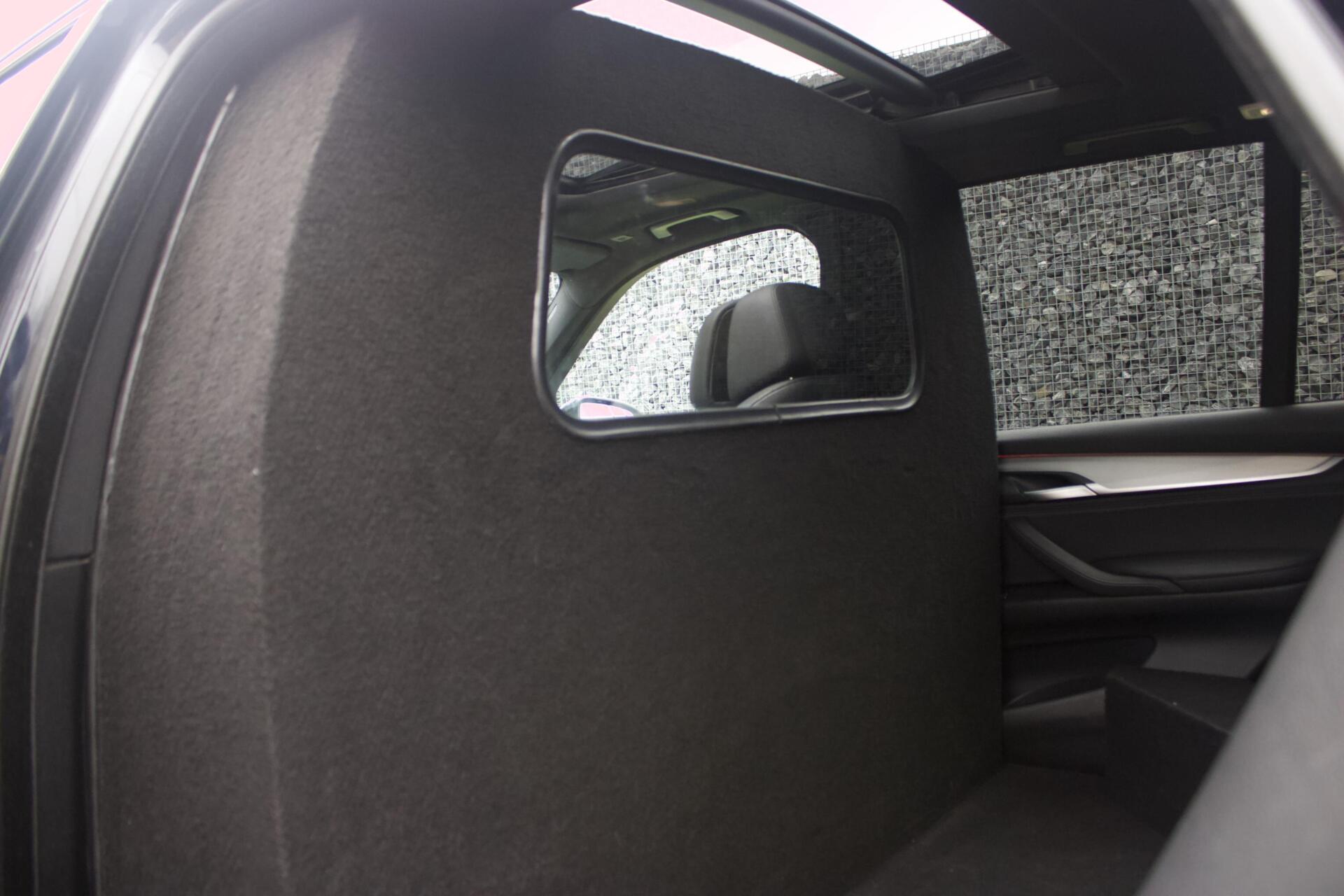 Foto van BMW X5 Xdrive40d