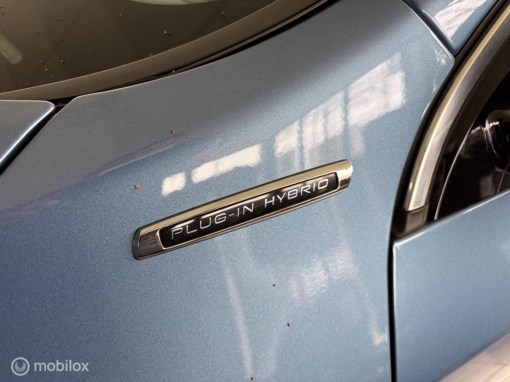 Foto van Volvo V60 Plug In Hybrid