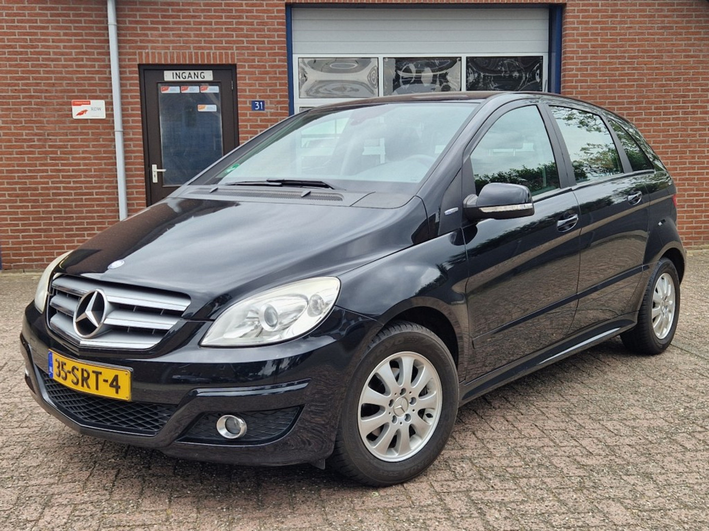 Mercedes-Benz B 160 BlueEFFICIENCY Business Class NL-auto Airco Trekhaak Cruise 2011 - voorkant