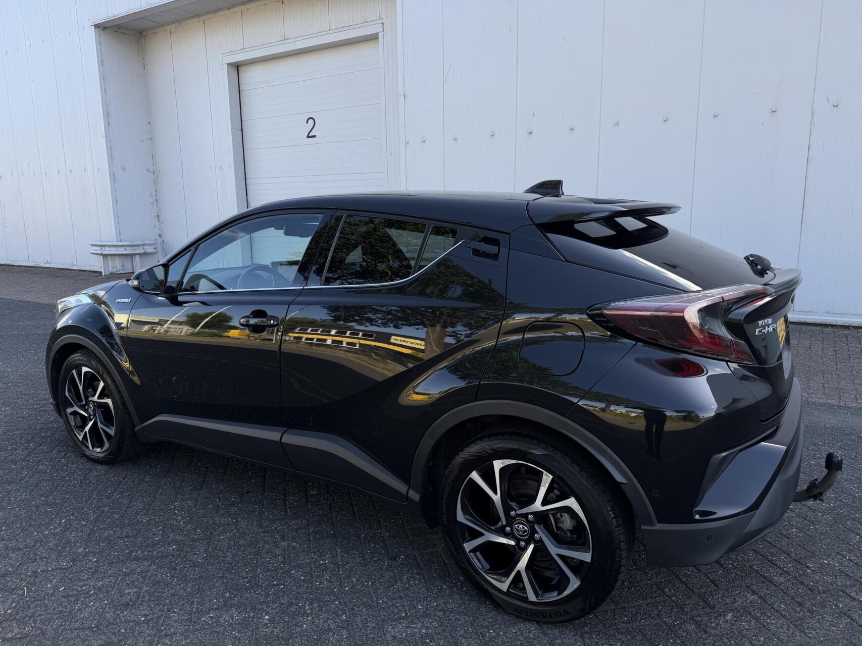 Foto van Toyota Toyota C-hr