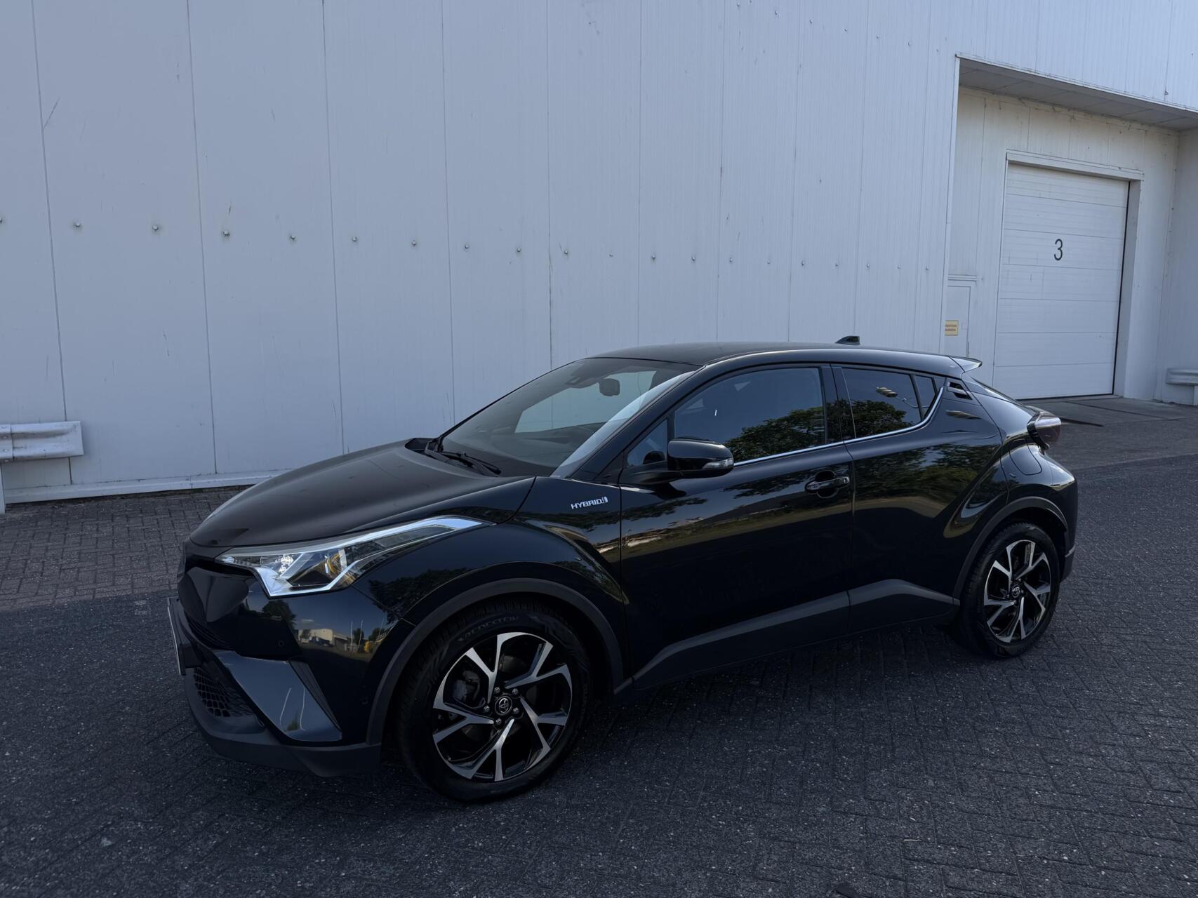 Foto van Toyota Toyota C-hr