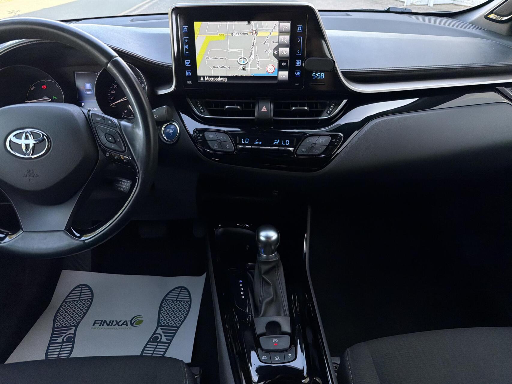 Foto van Toyota Toyota C-hr