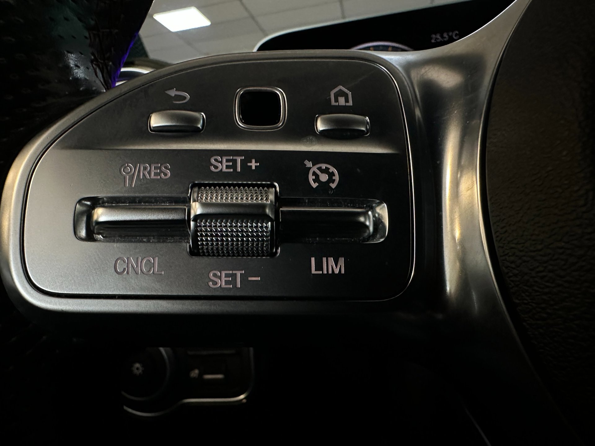 Foto van Mercedes-Benz A 200