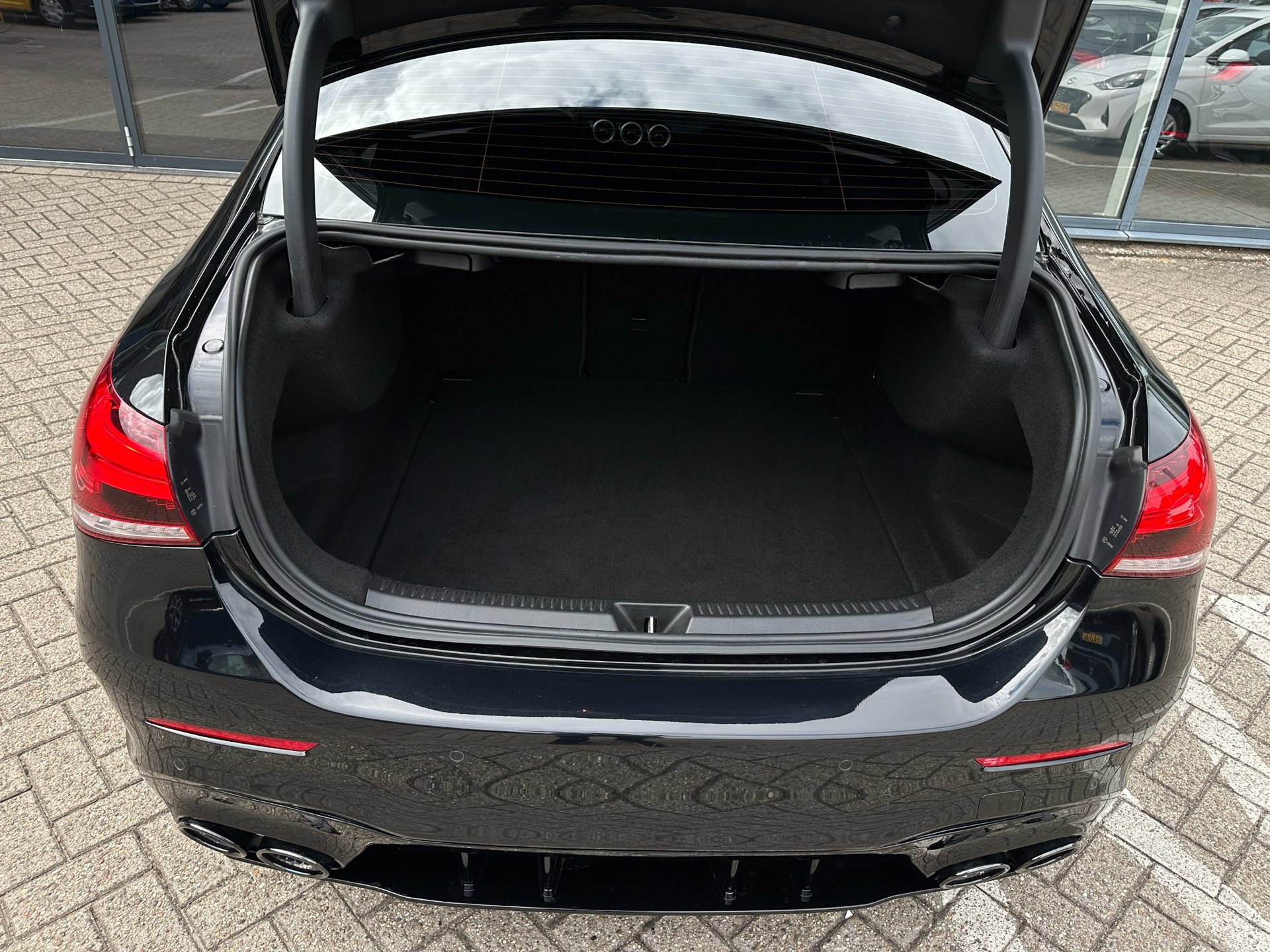 Foto van Mercedes-Benz A 200