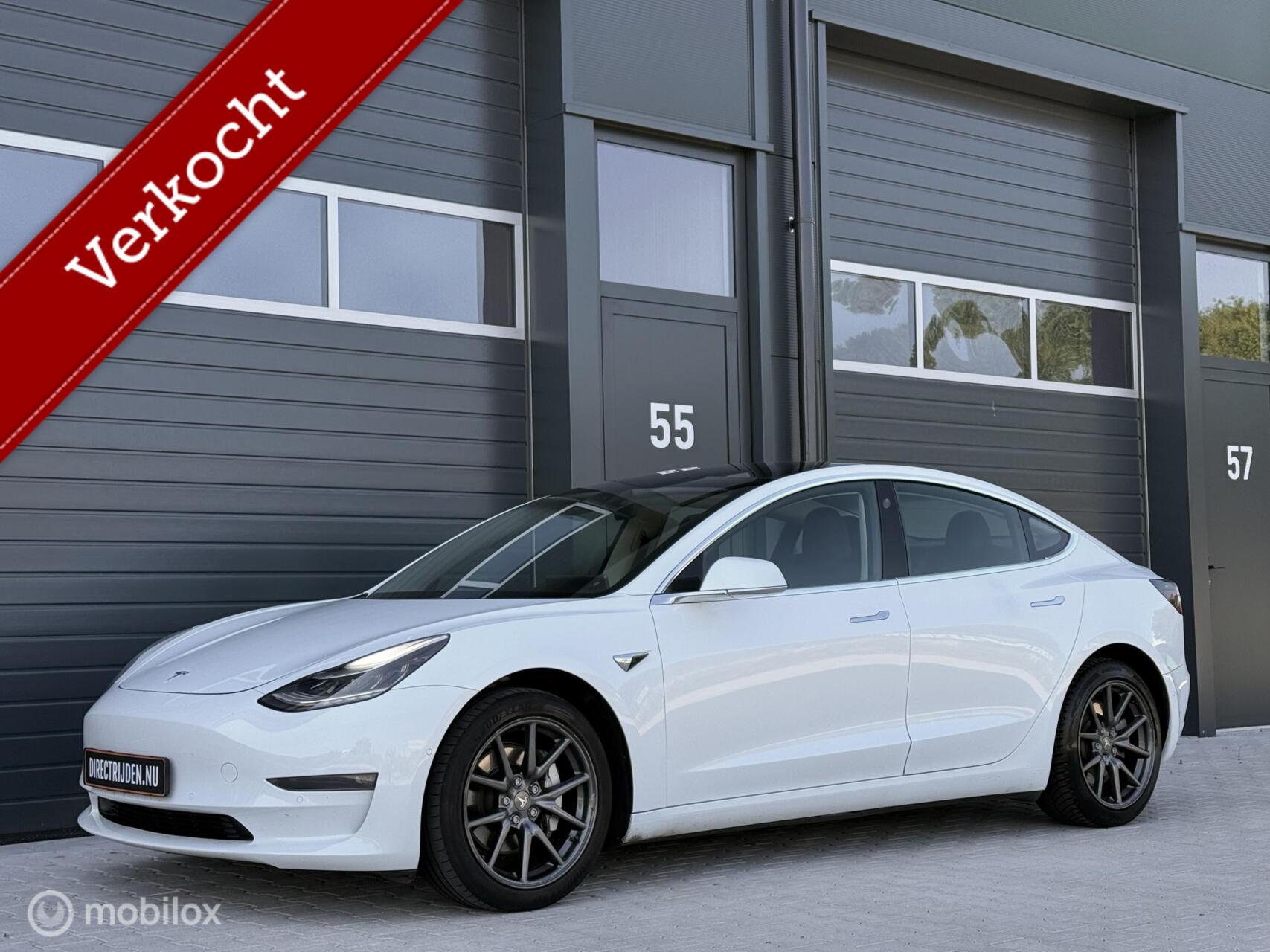 Tesla Model 3 Long Range AWD 75 kWh - SOH 89% - nette auto! 2019 - voorkant