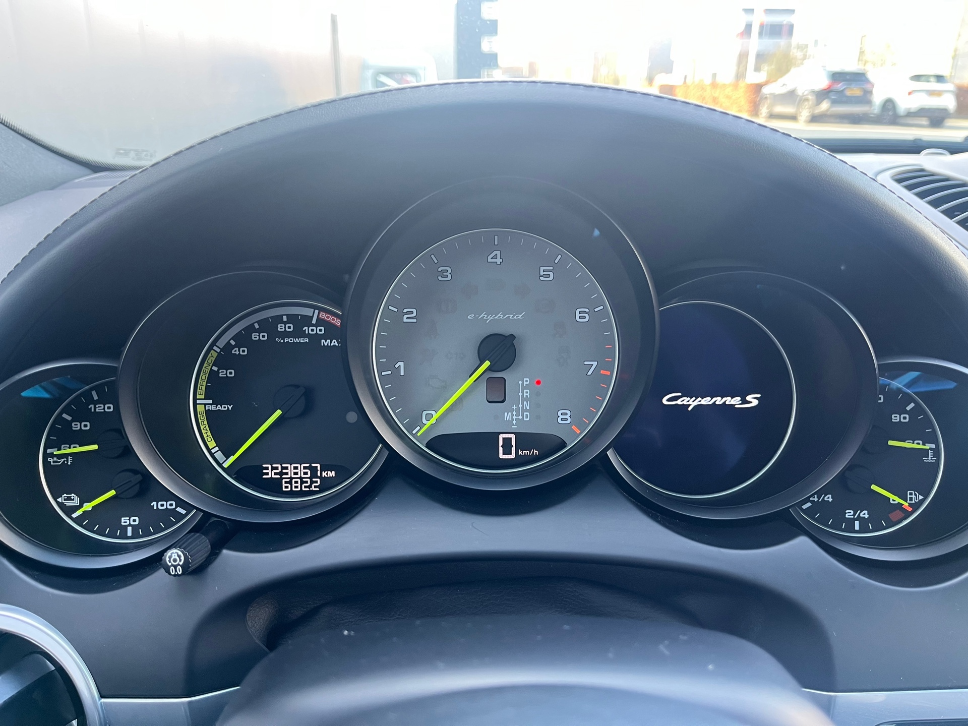 Foto van Porsche Cayenne S E-hybrid