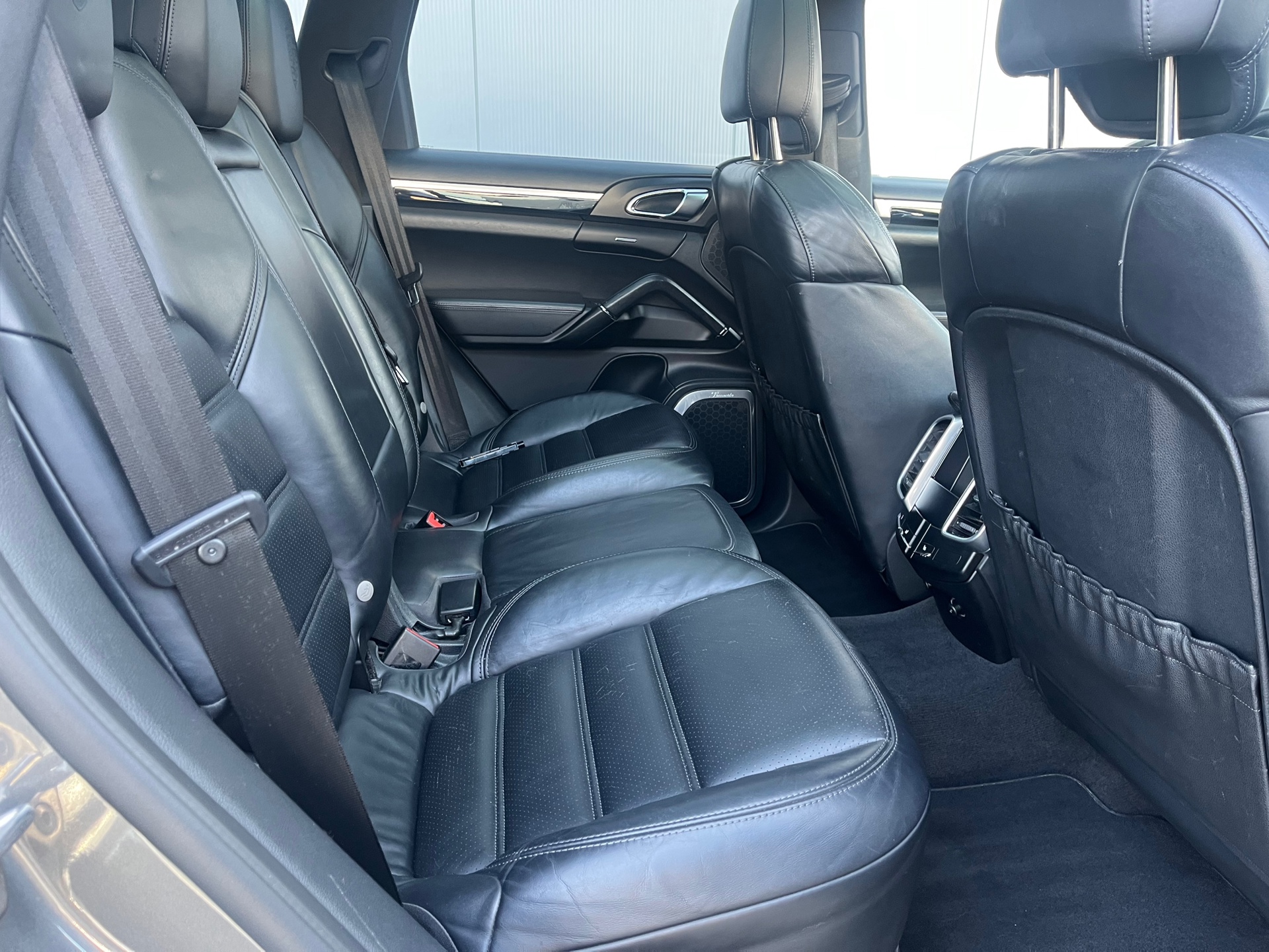 Foto van Porsche Cayenne S E-hybrid