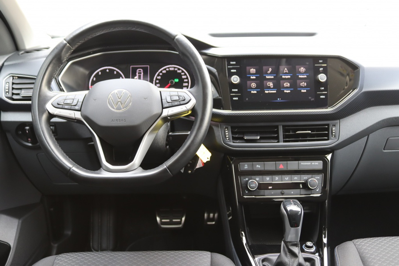 Foto van Volkswagen T-cross