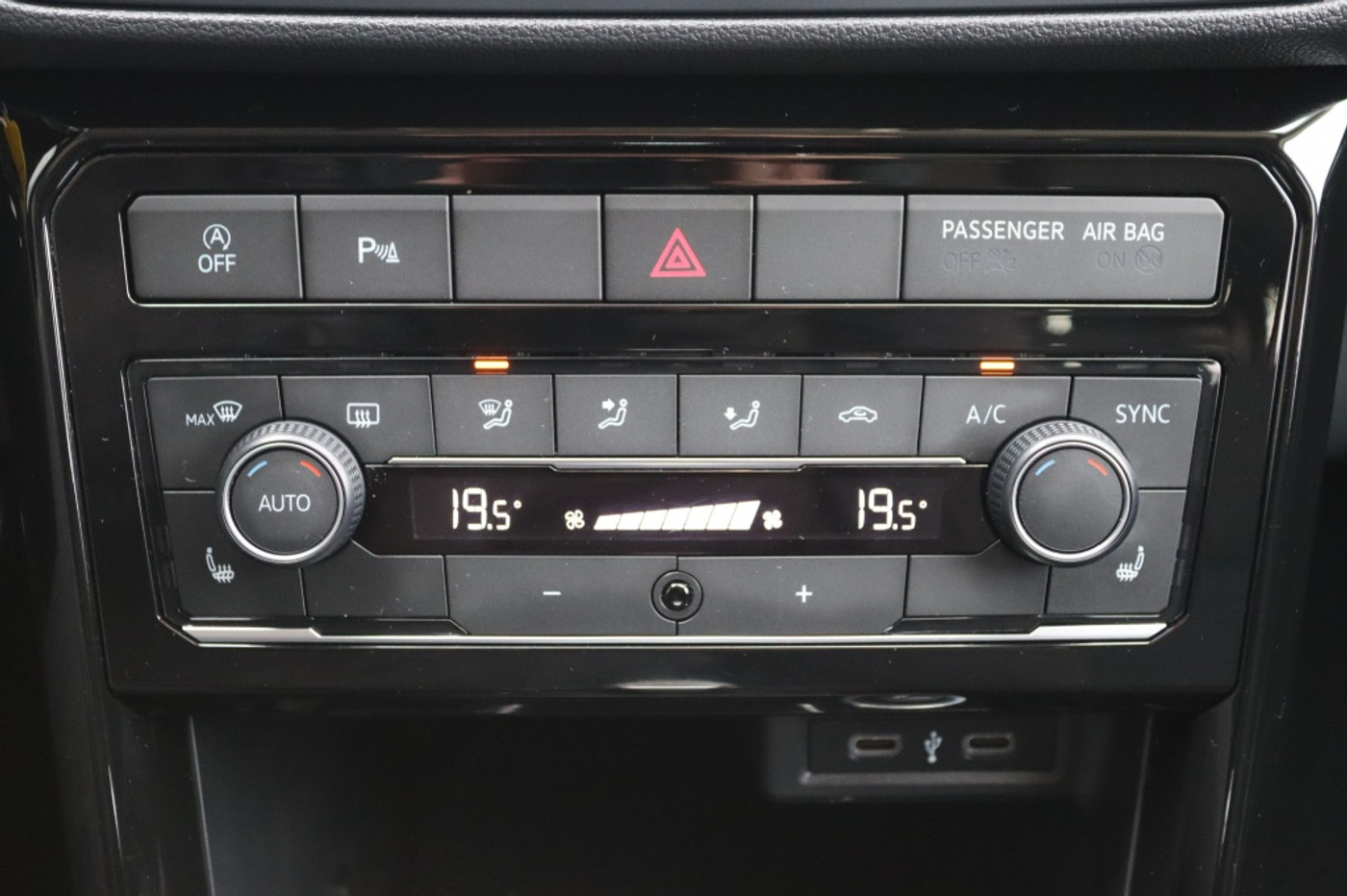Foto van Volkswagen T-cross