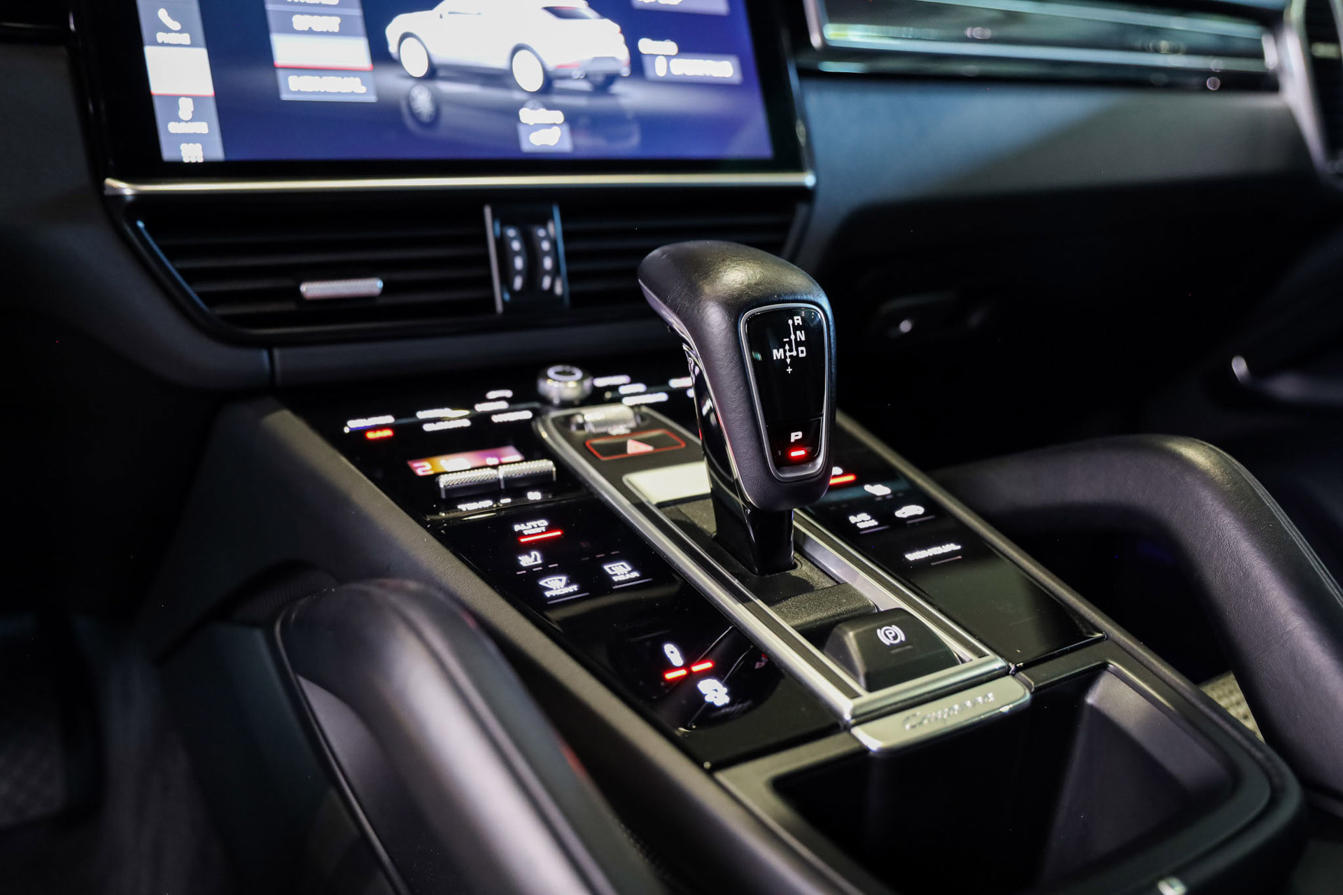 Foto van Porsche Cayenne E-hybrid