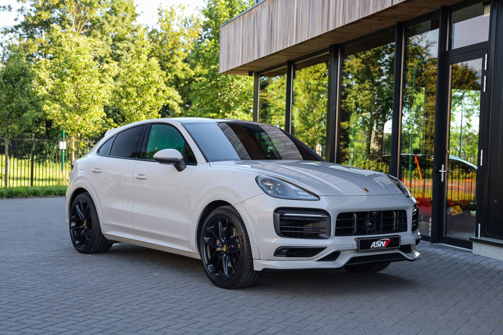 Foto van Porsche Cayenne E-hybrid