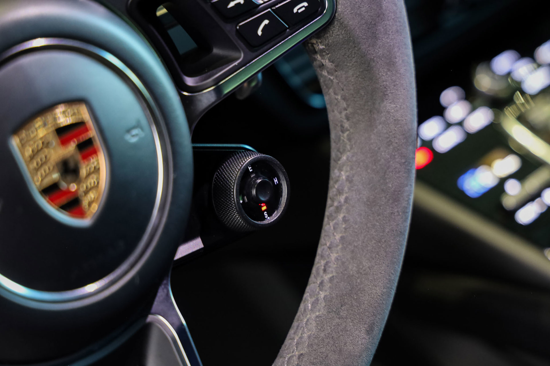 Foto van Porsche Cayenne E-hybrid