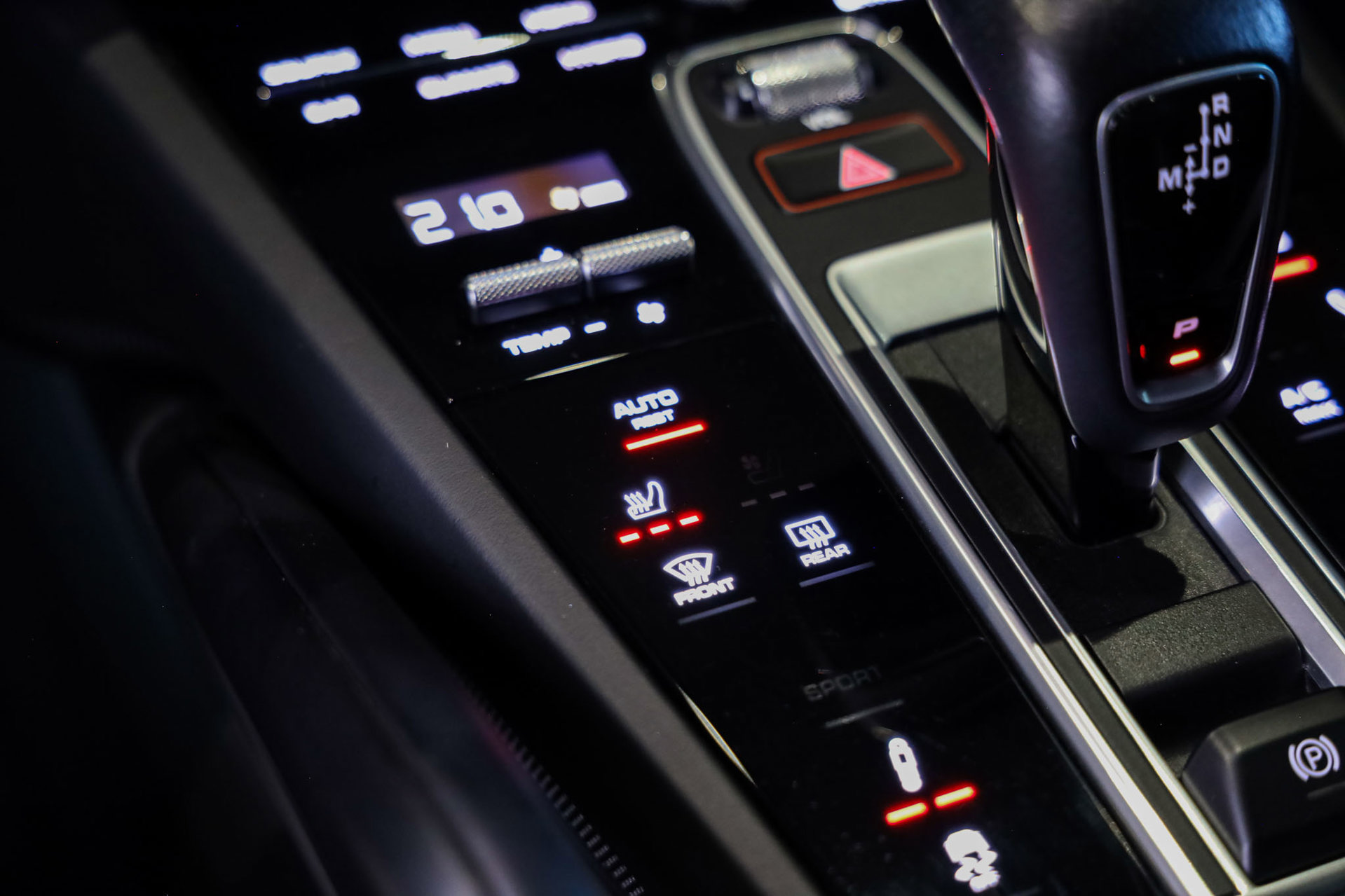 Foto van Porsche Cayenne E-hybrid