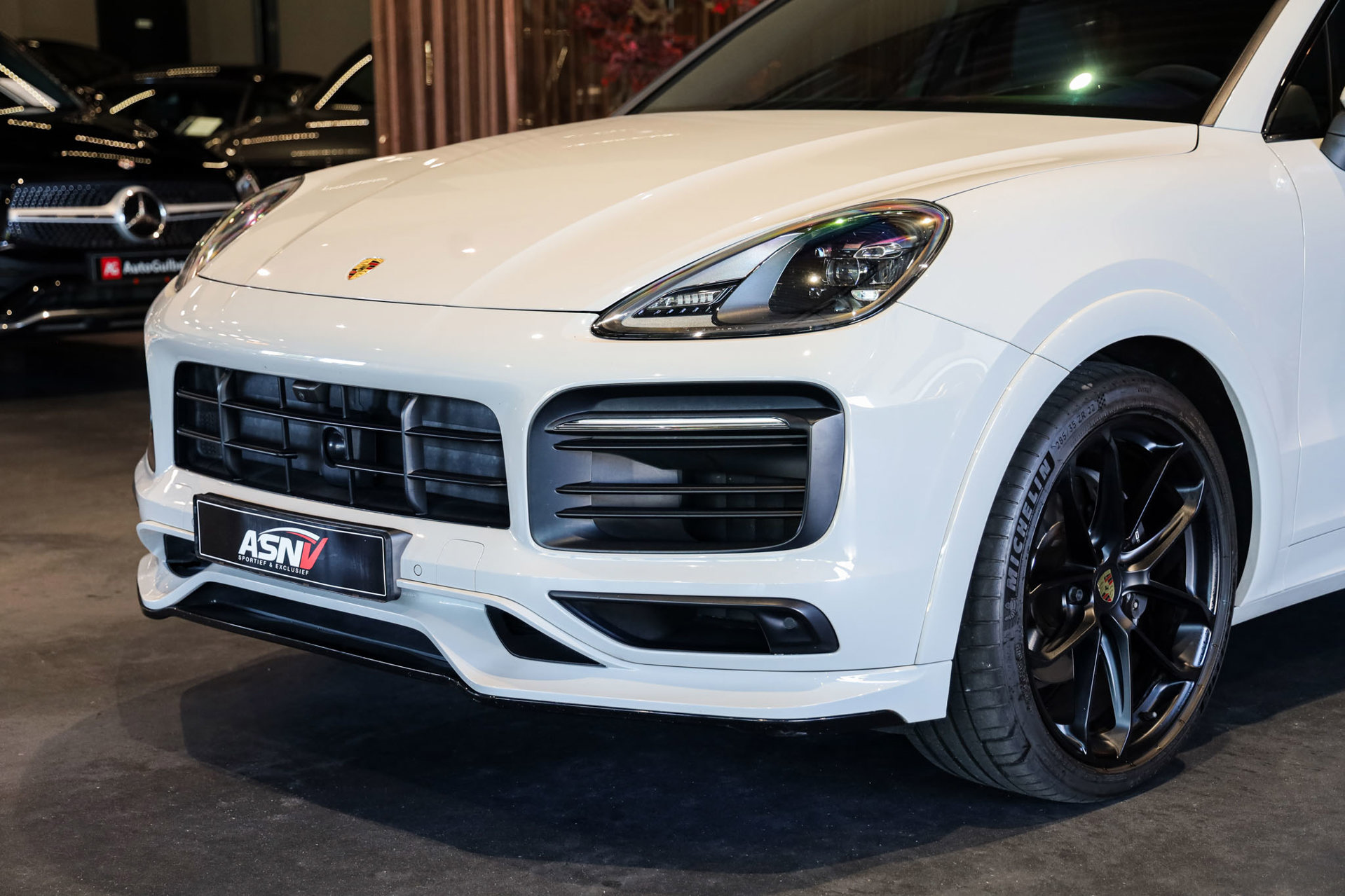 Foto van Porsche Cayenne E-hybrid
