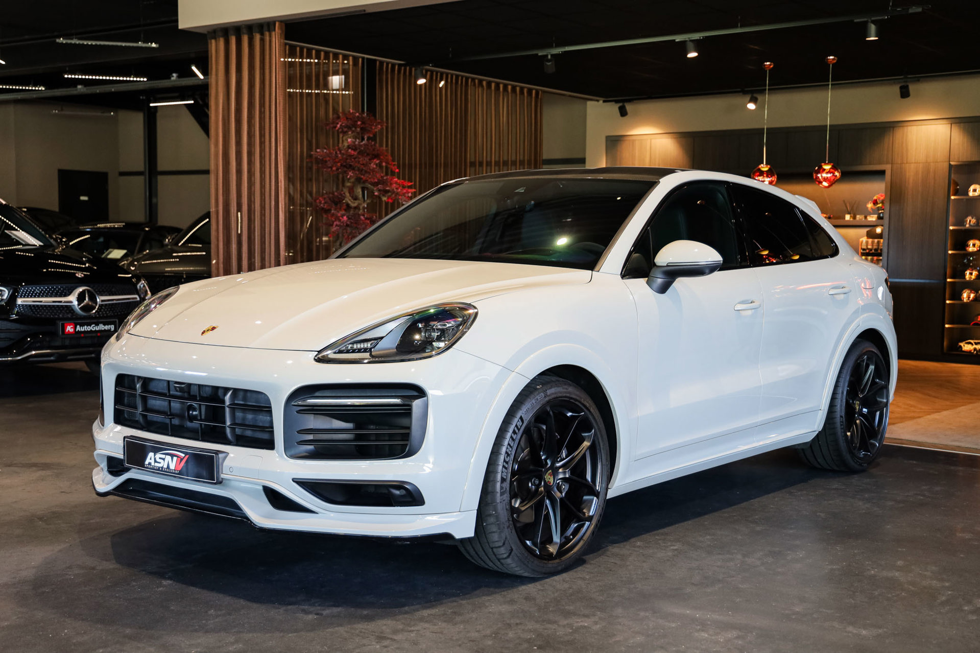 Foto van Porsche Cayenne E-hybrid