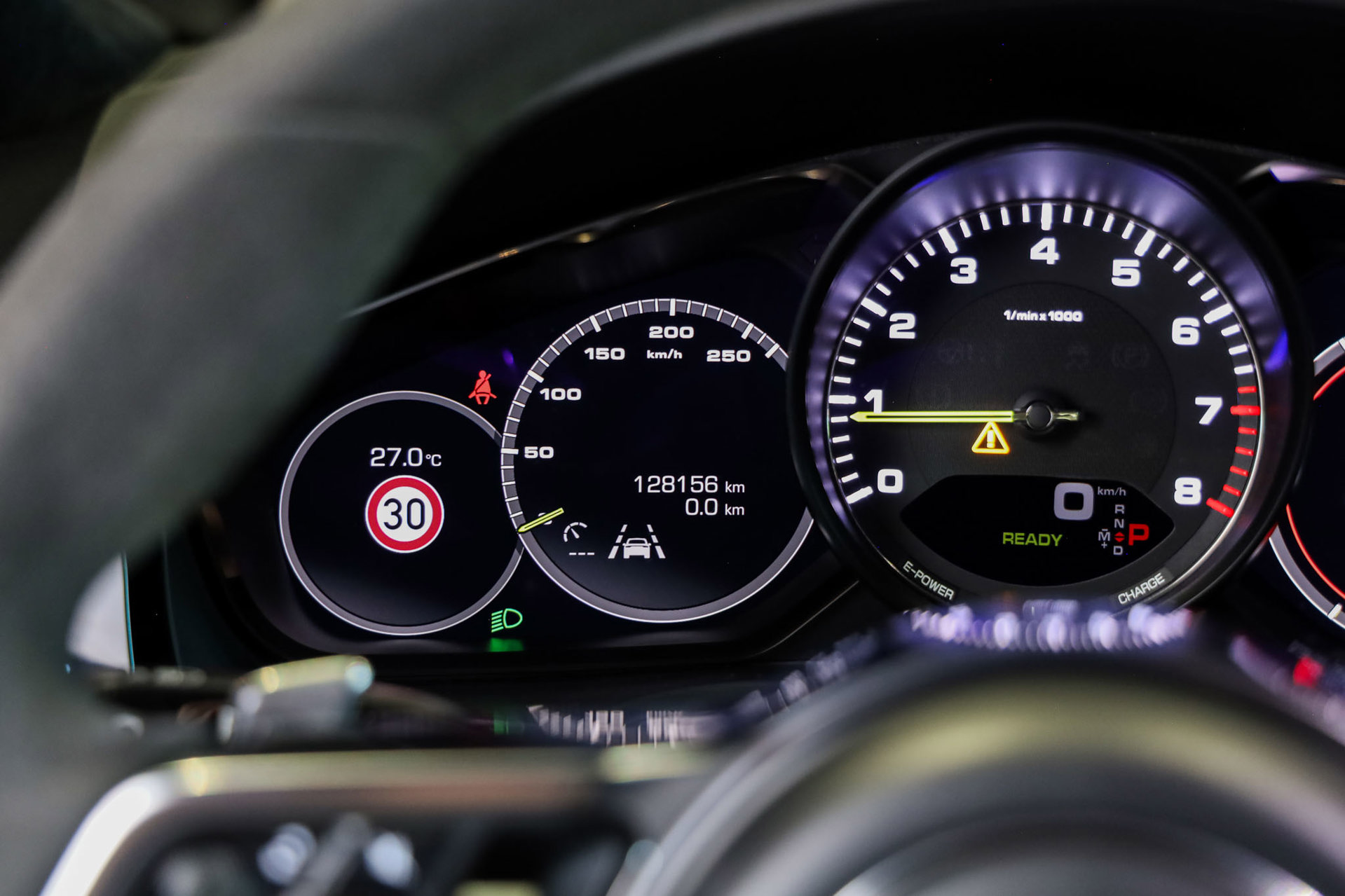 Foto van Porsche Cayenne E-hybrid