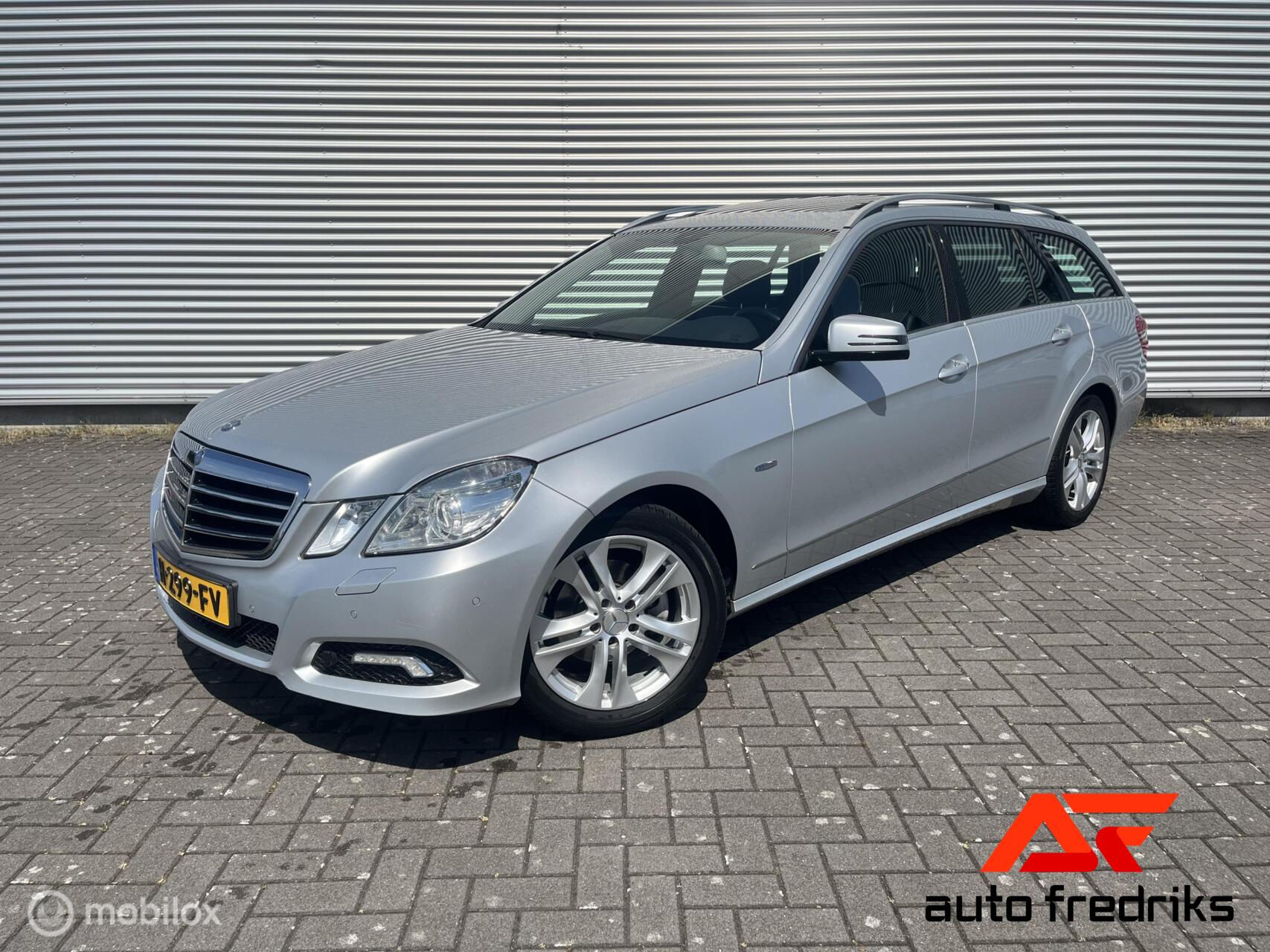 Mercedes-Benz E 200 Cgi 200 CGI Business Class Avantgarde | Pano | 2010 - voorkant