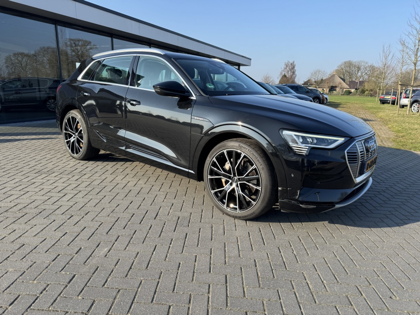 Audi E-tron 50 e-tron 50 q L Ed + 2019 - voorkant