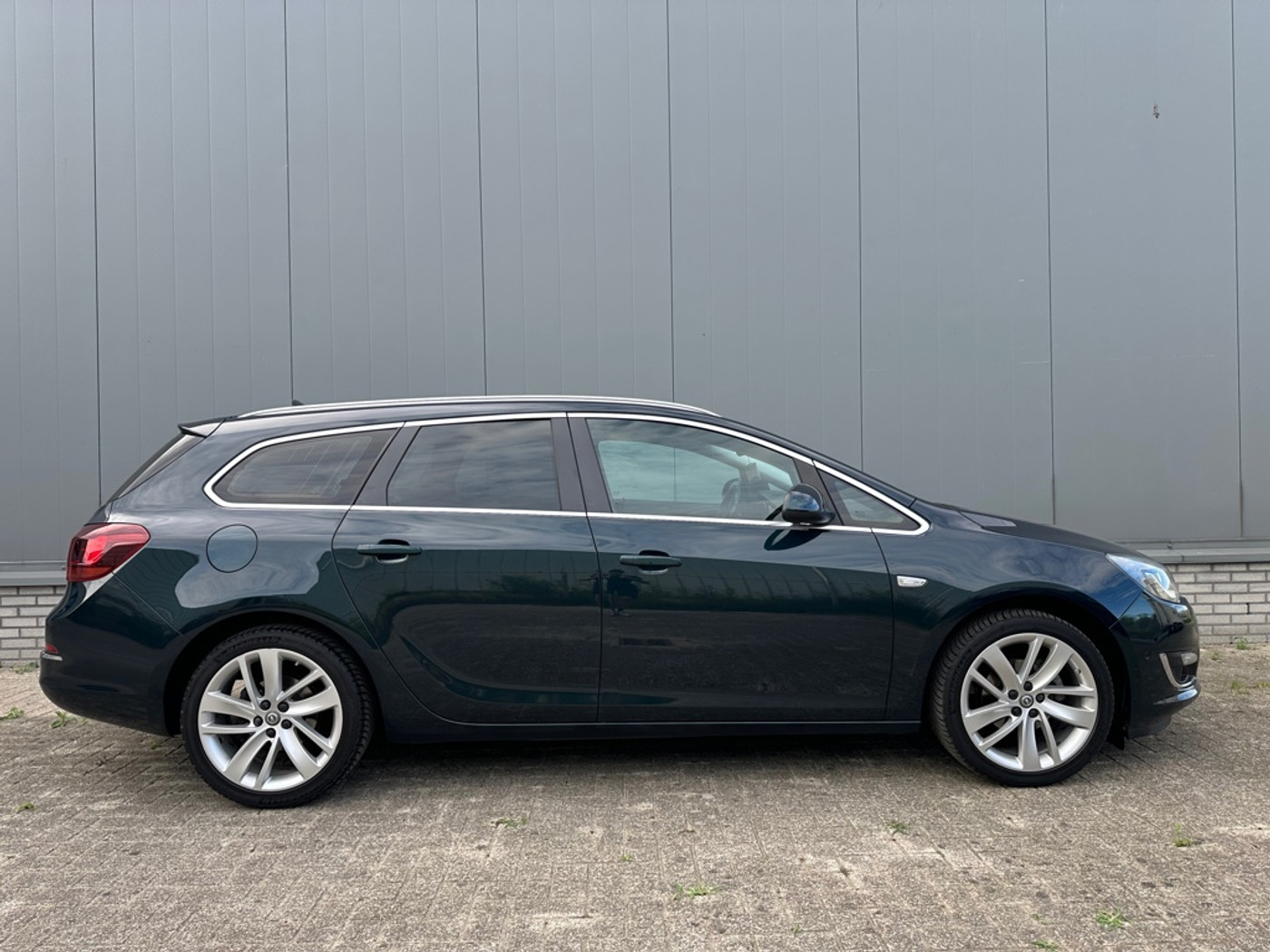 Foto van Opel Astra Sports Tourer