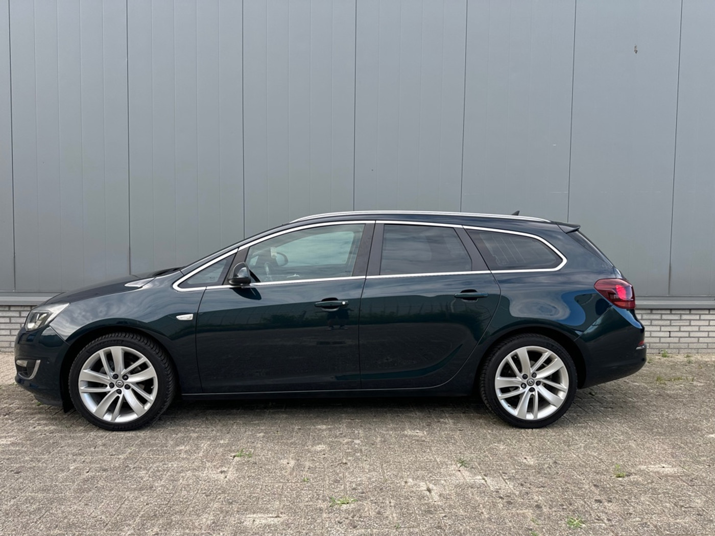 Foto van Opel Astra Sports Tourer