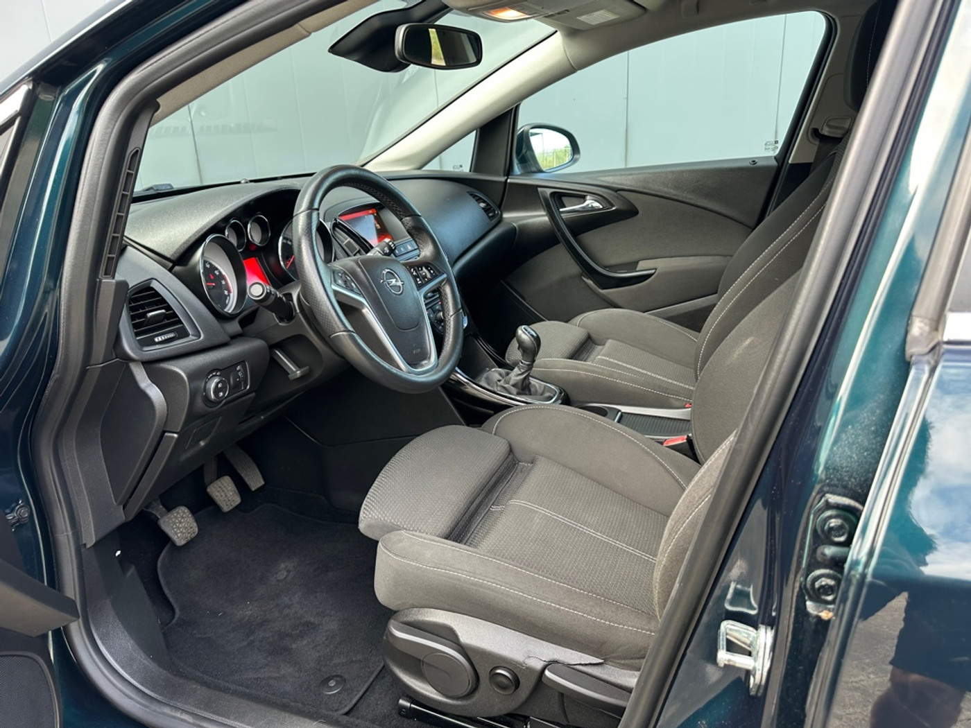Foto van Opel Astra Sports Tourer