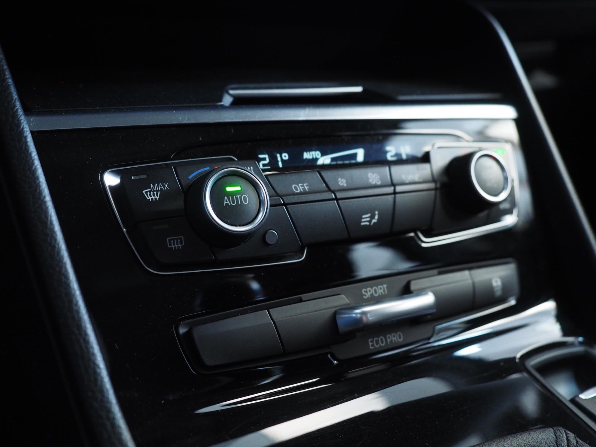 Foto van BMW 218i Active Tourer