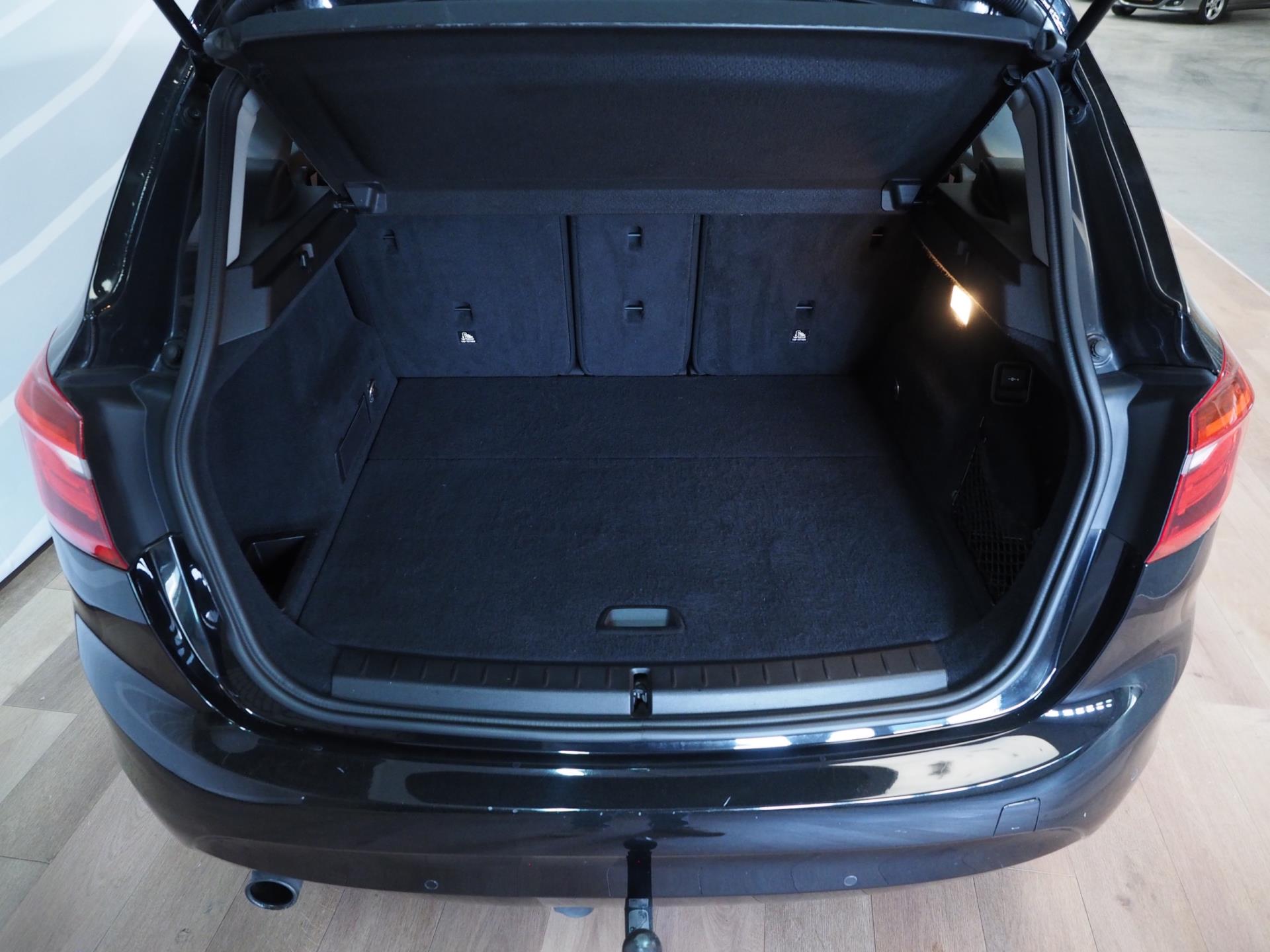 Foto van BMW 218i Active Tourer