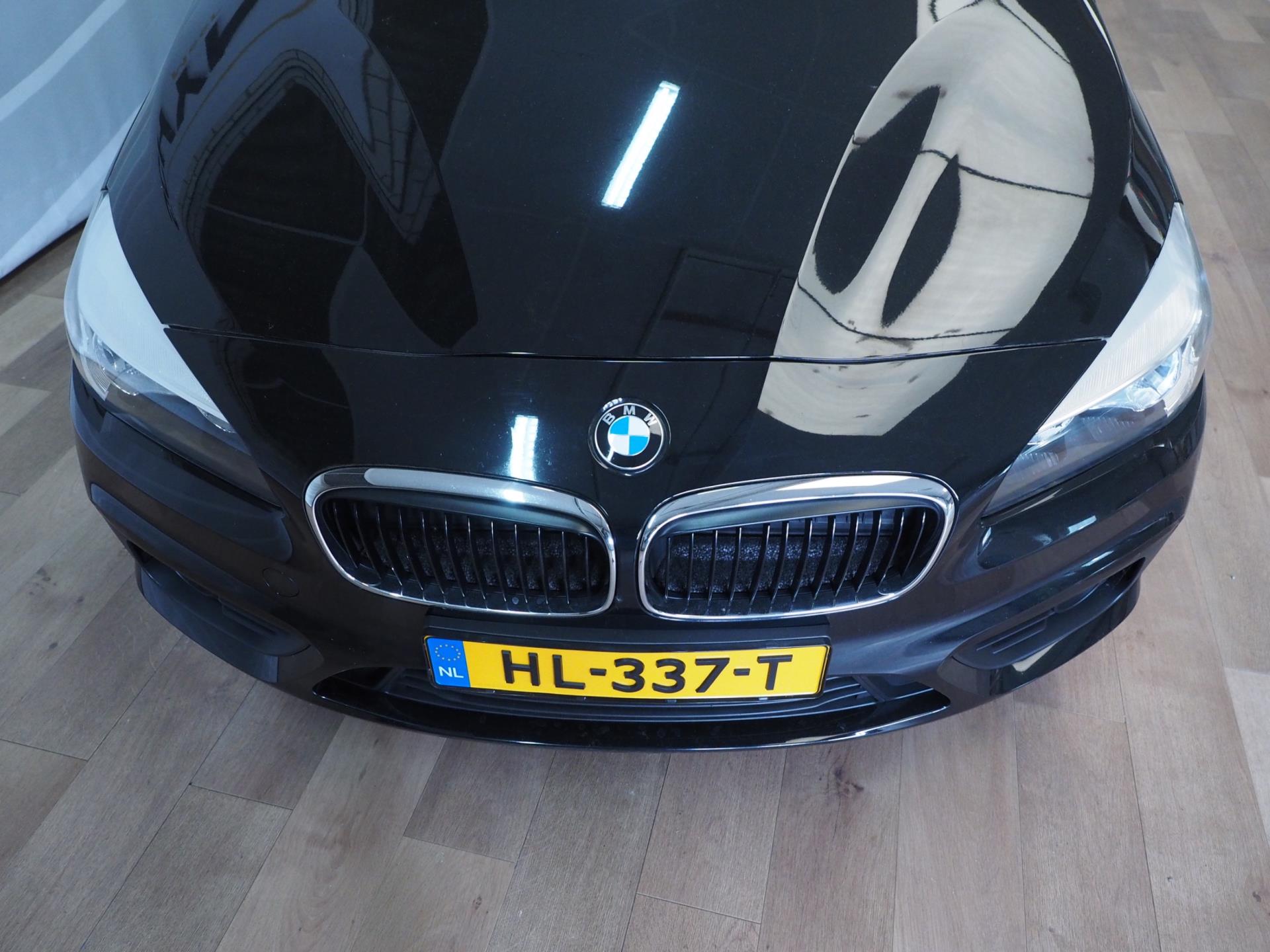 Foto van BMW 218i Active Tourer